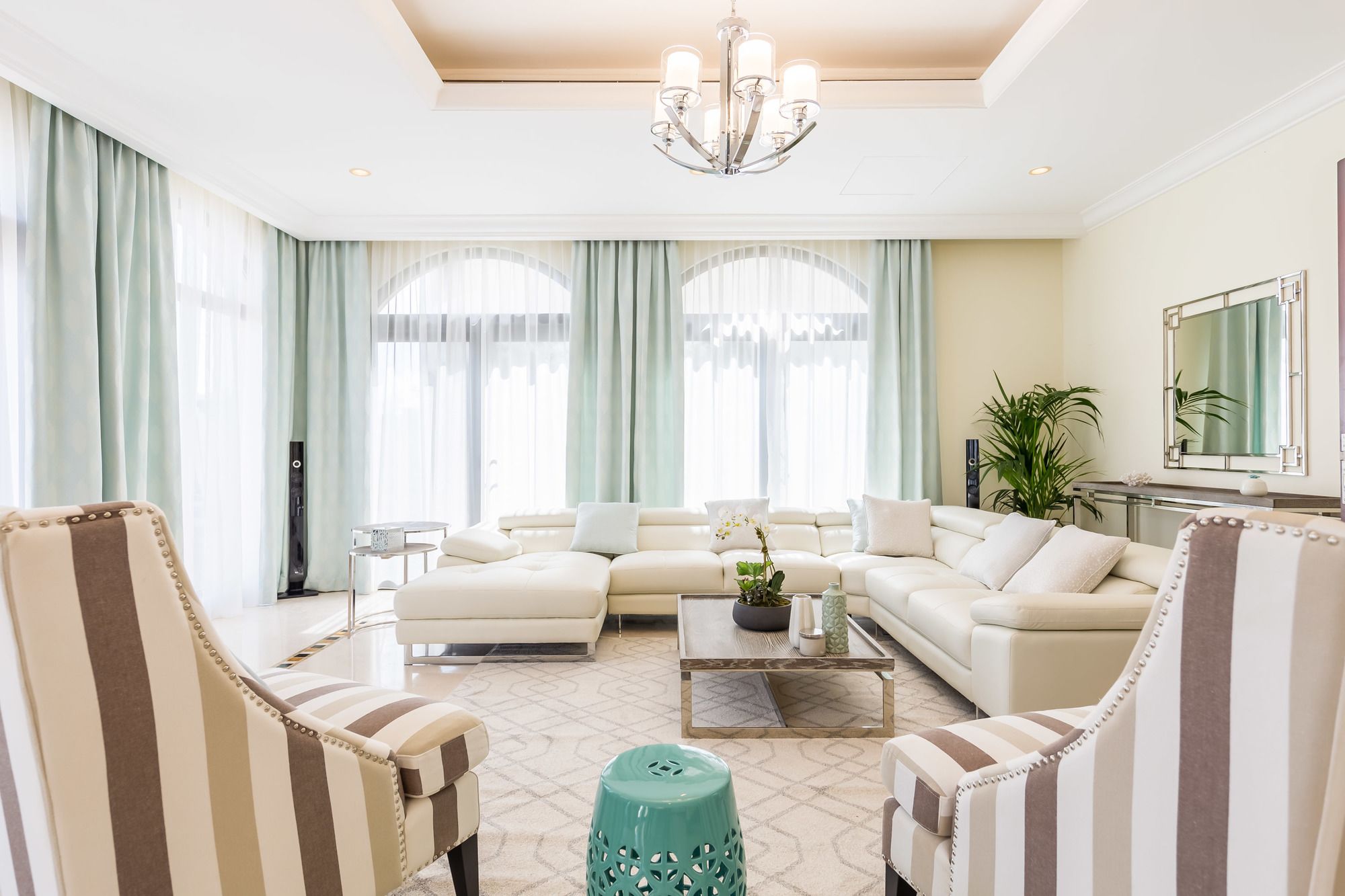 4 Bedroom Garden Villa at Frond O by Deluxe Holiday Homes