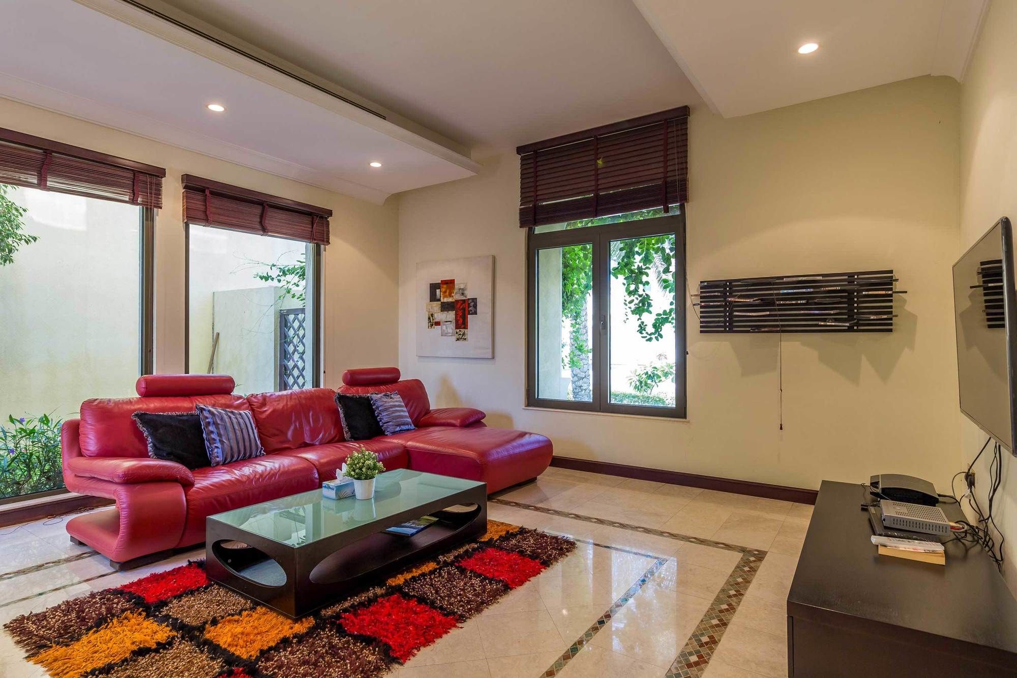 5 Bedroom Garden Villa at Frond E by Deluxe Holiday Homes