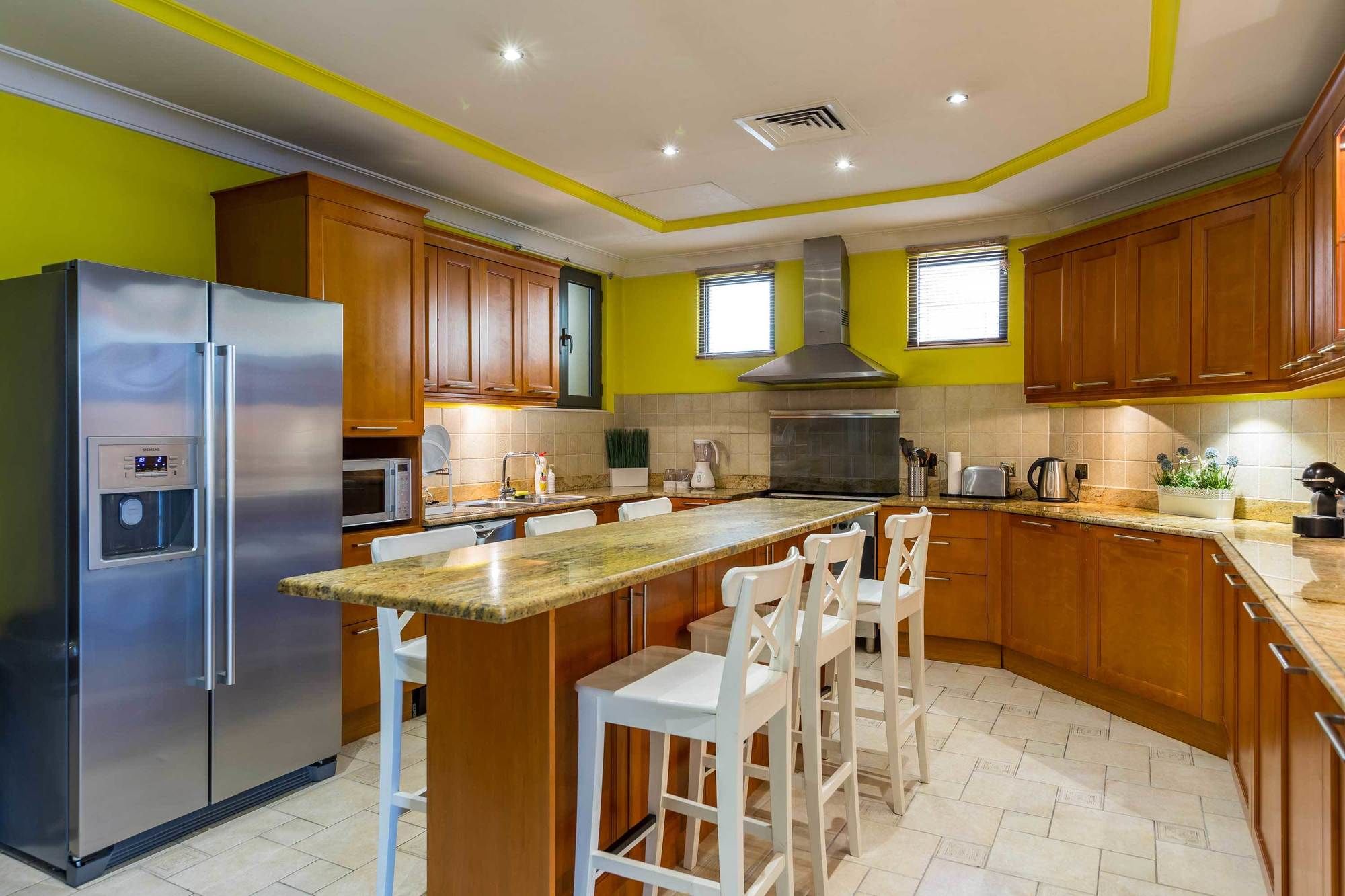 5 Bedroom Garden Villa at Frond E by Deluxe Holiday Homes