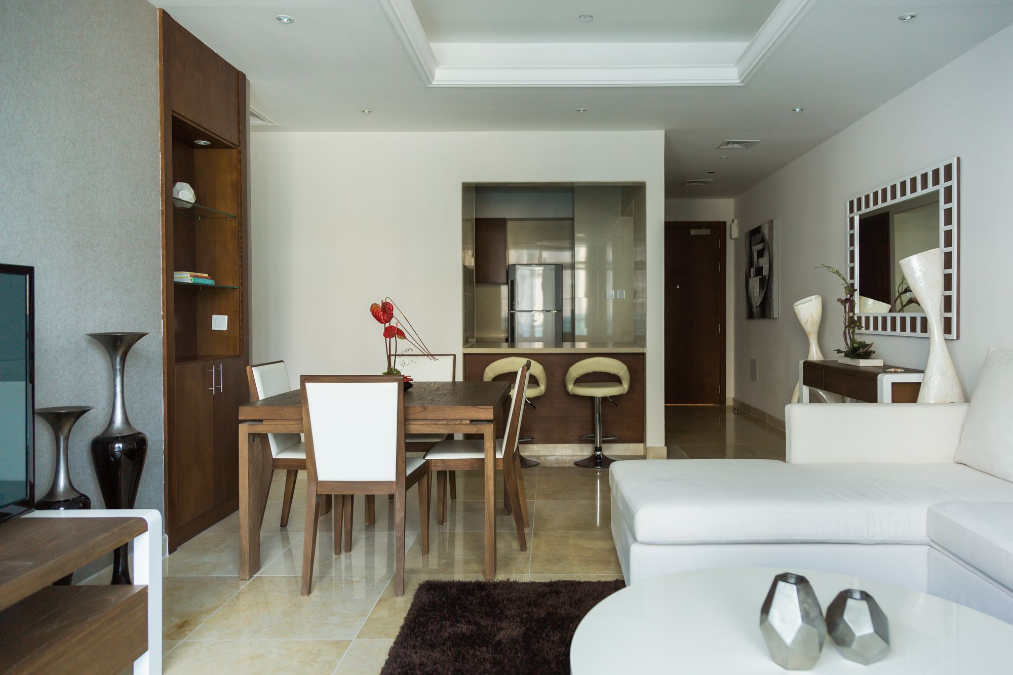Higuests Vacation Homes - Orra