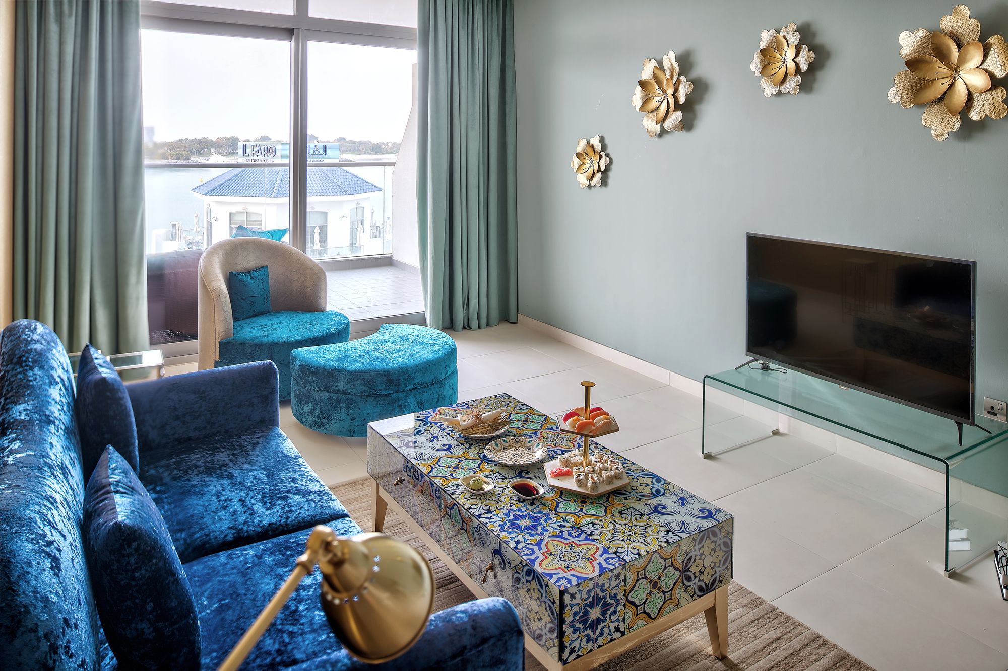 Luxury Staycation - Azure Residences