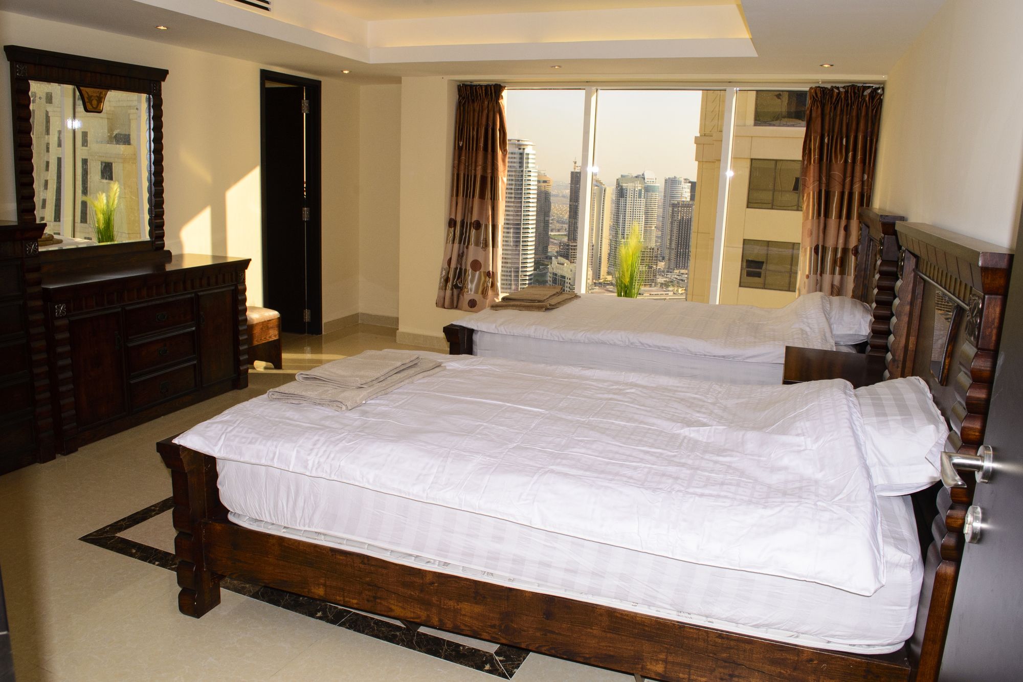 JBR 3 BEDROOM DUPLEX APARTMENT
