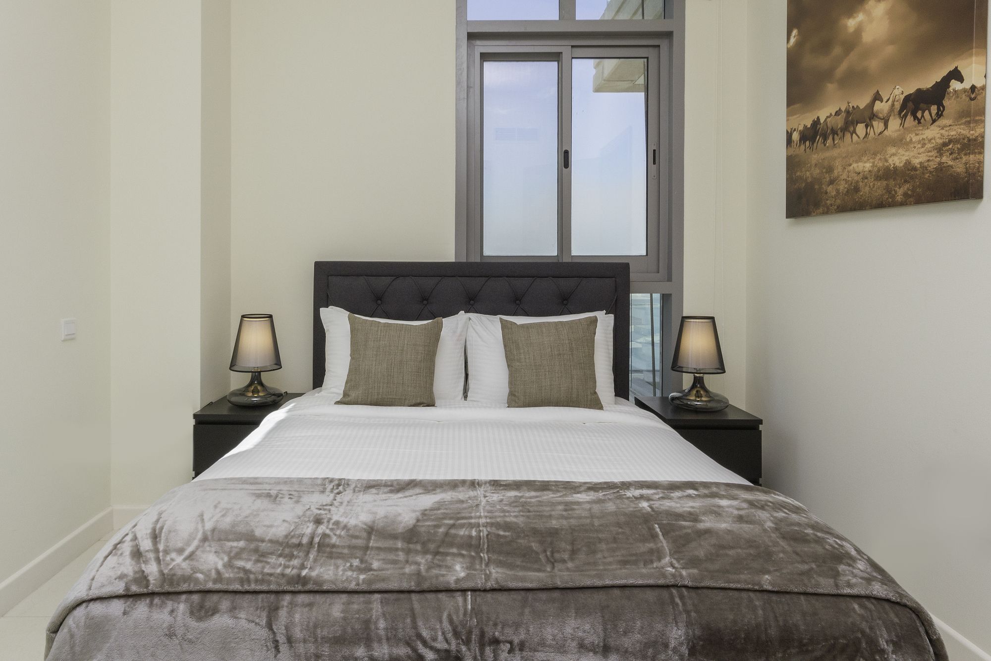 MaisonPrive Holiday Homes - Iris Blue