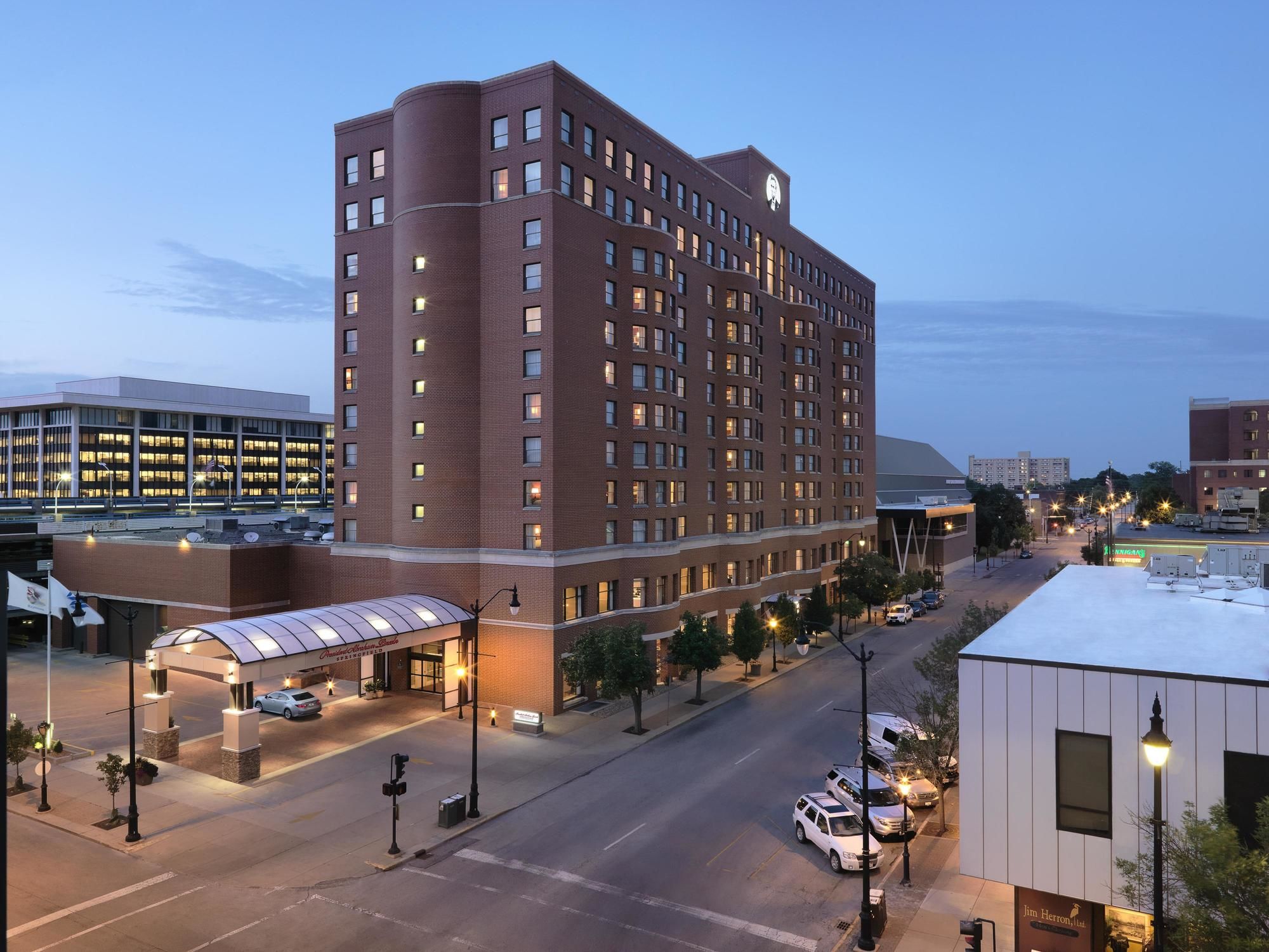 President Abraham Lincoln Springfield a DoubleTree by Hilton in Springfield!