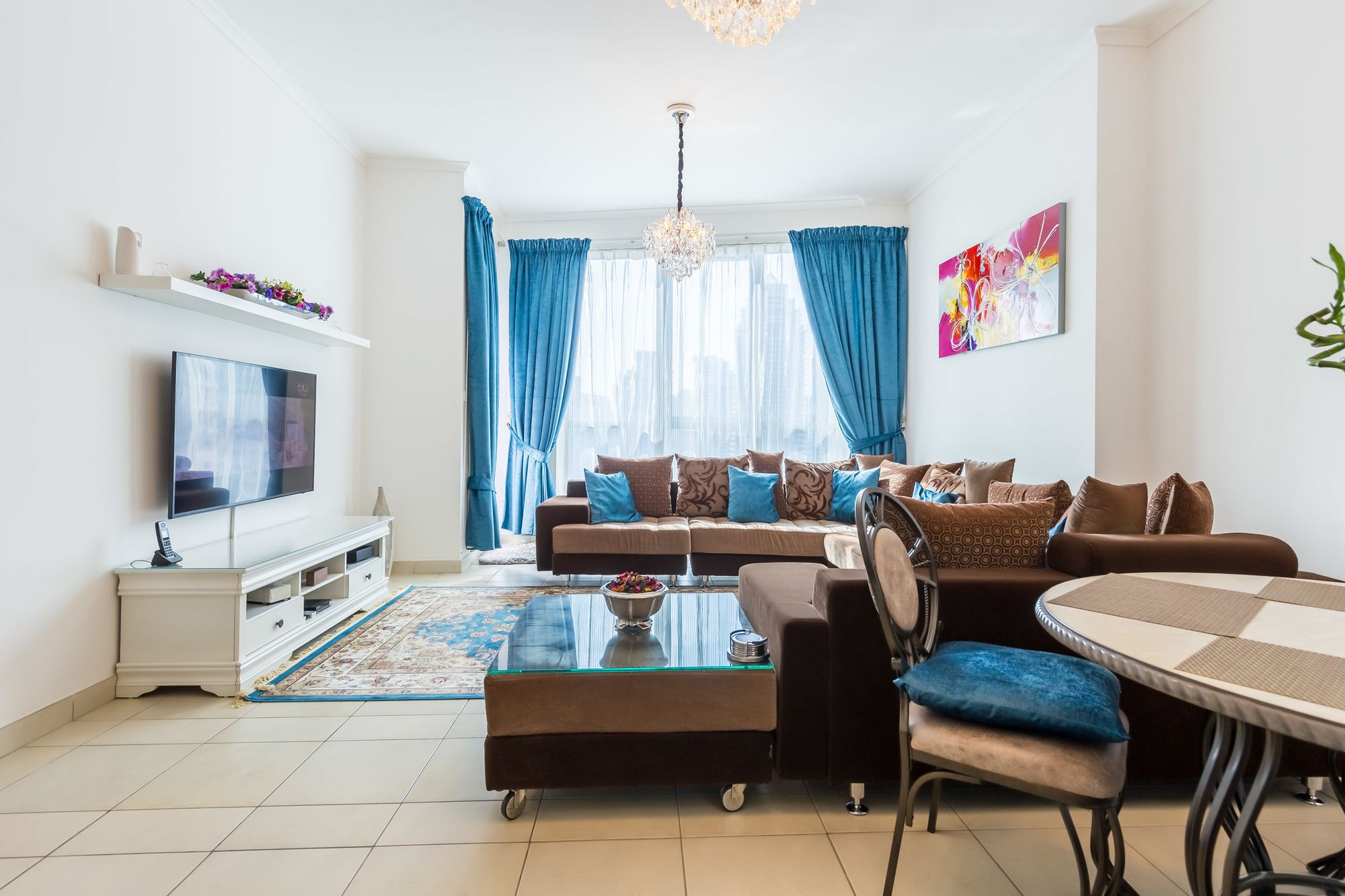 Torch Tower by Deluxe Holiday Homes