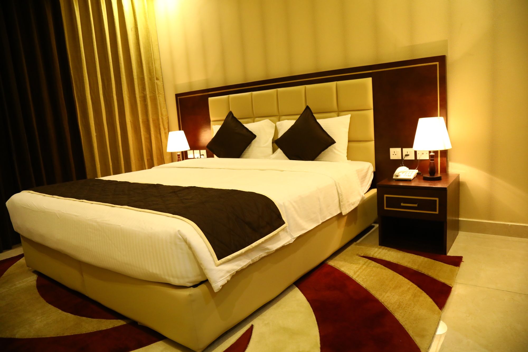 Voyage Hotel