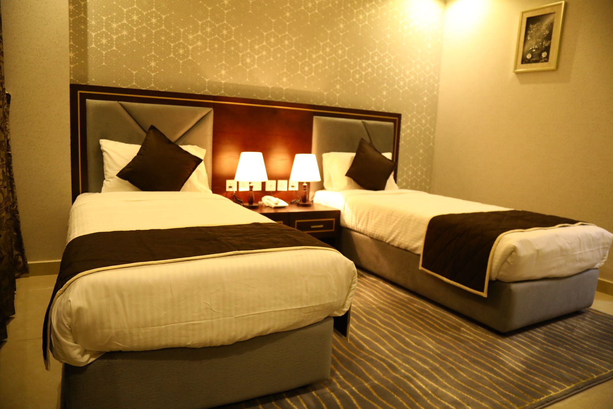 Voyage Hotel