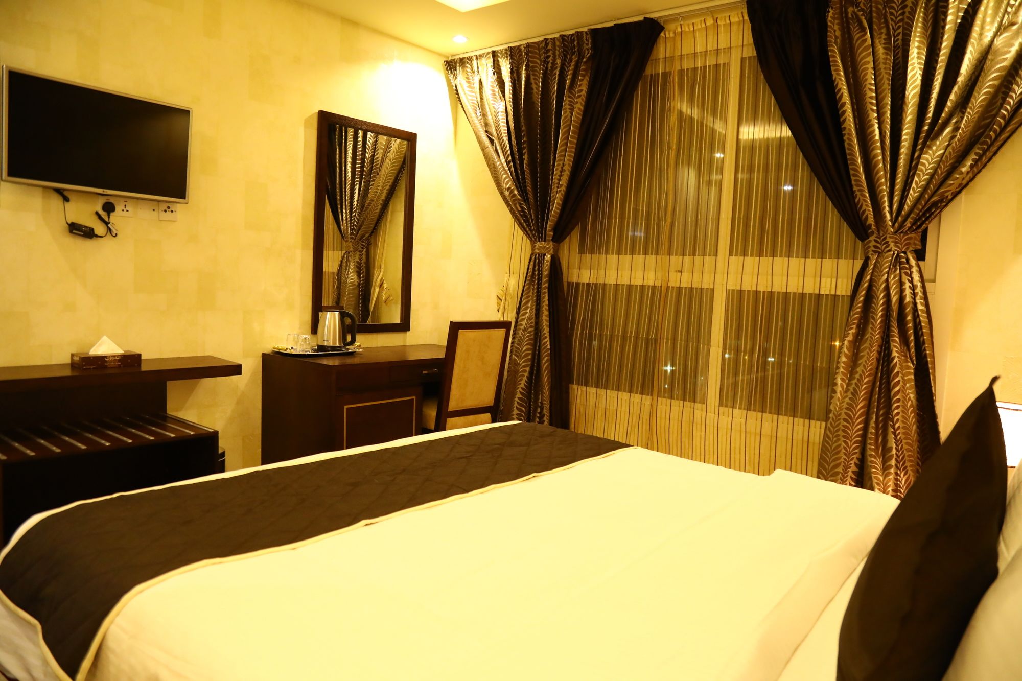 Voyage Hotel