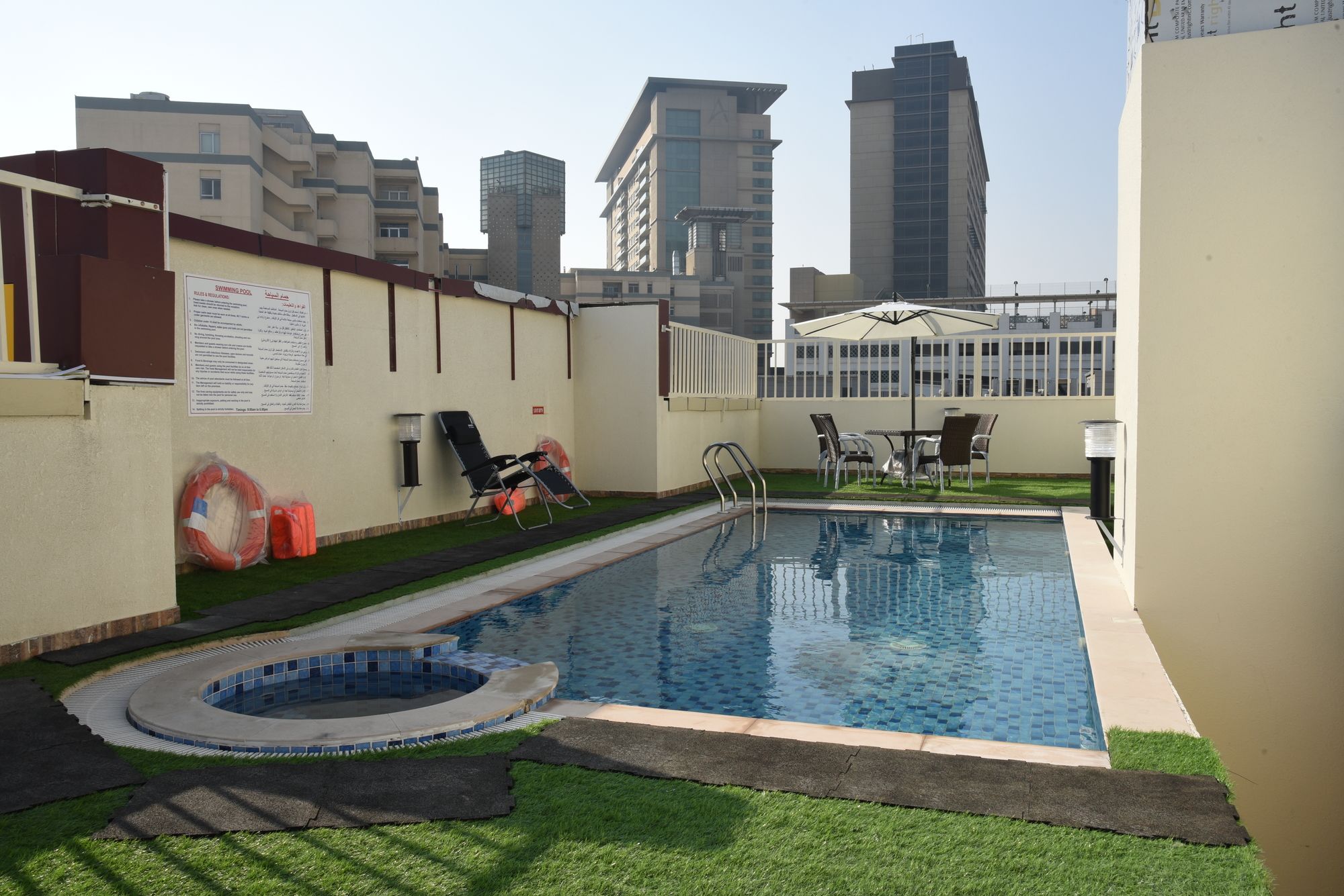 Voyage Hotel