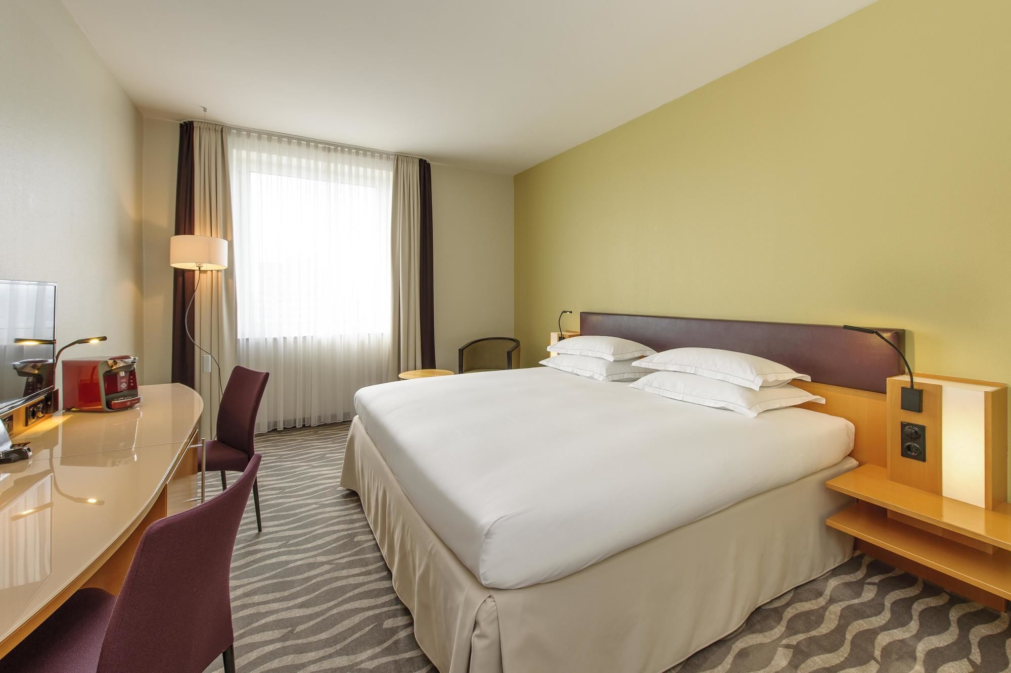 Mercure Hotel Bochum City in Bochum!