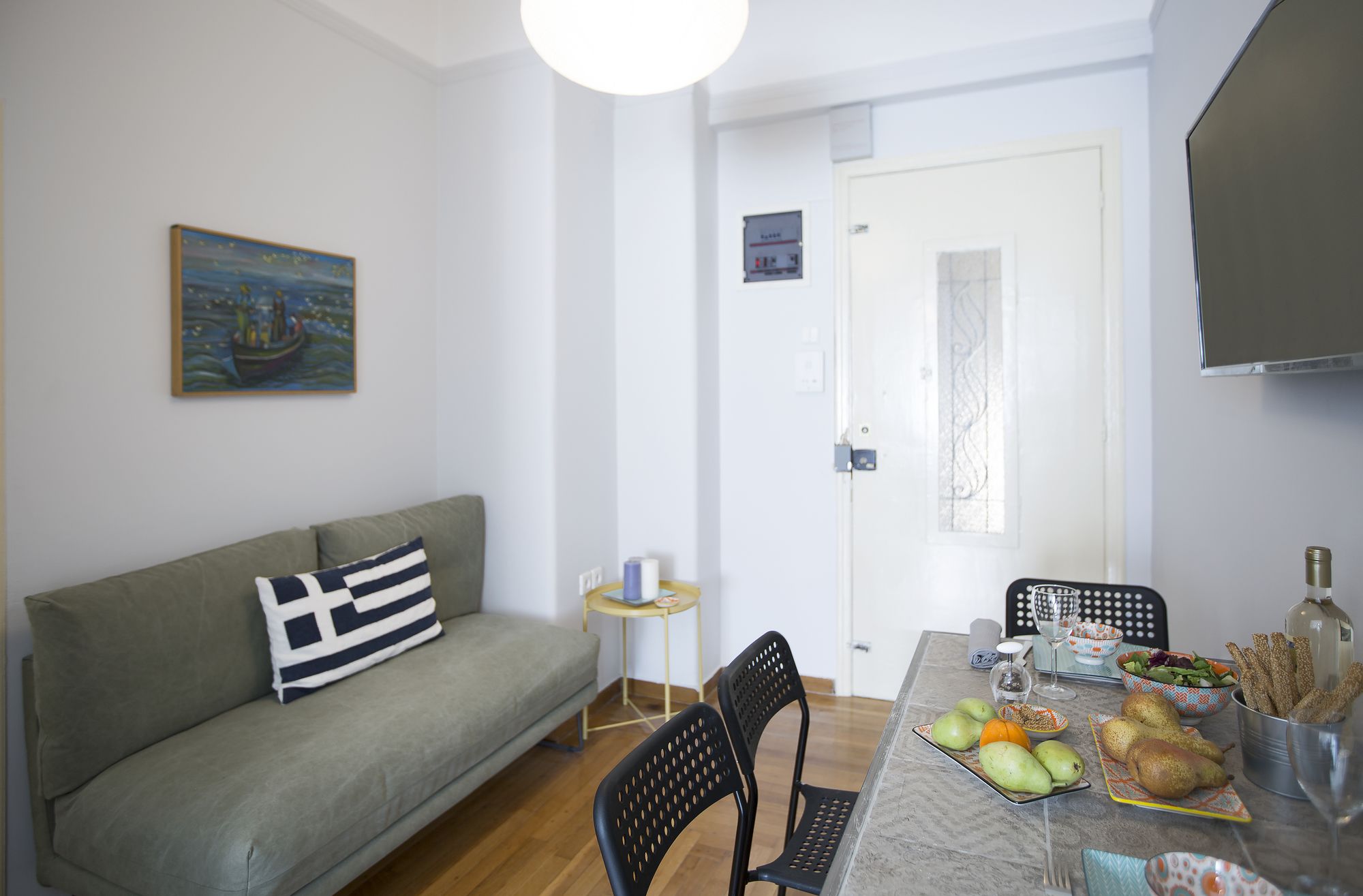 Attractive flat near Acropolis Museum
