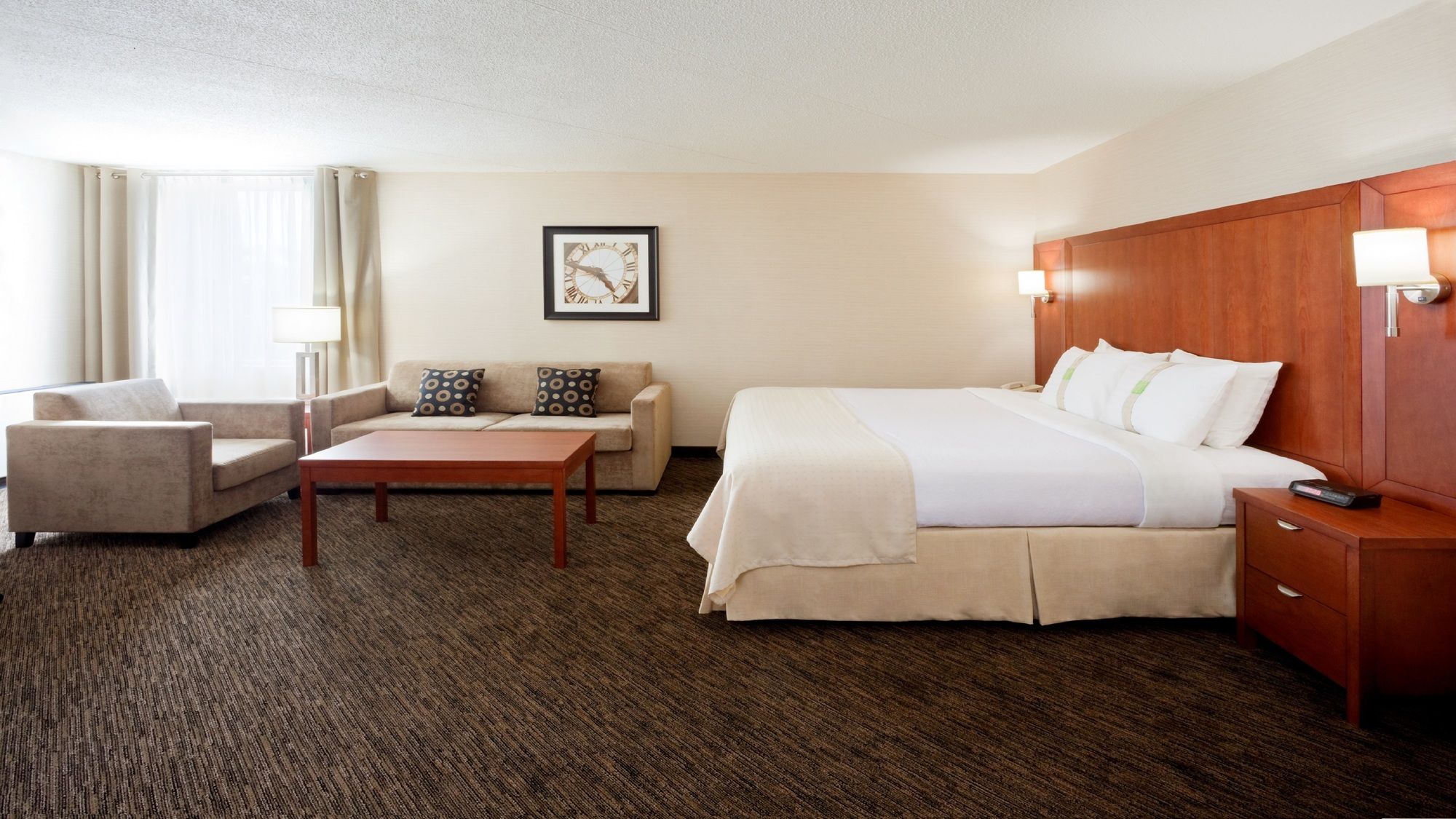 Holiday Inn Oakville Centre in Oakville!