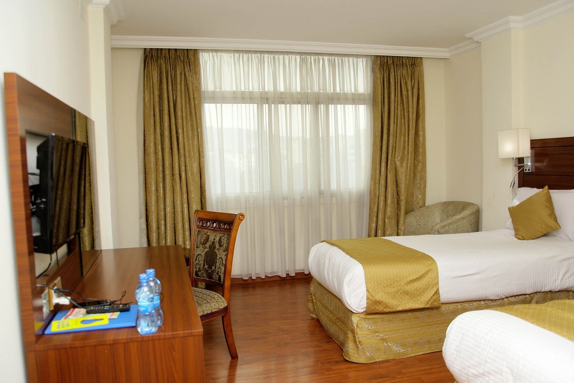 Blue Sky Hotel