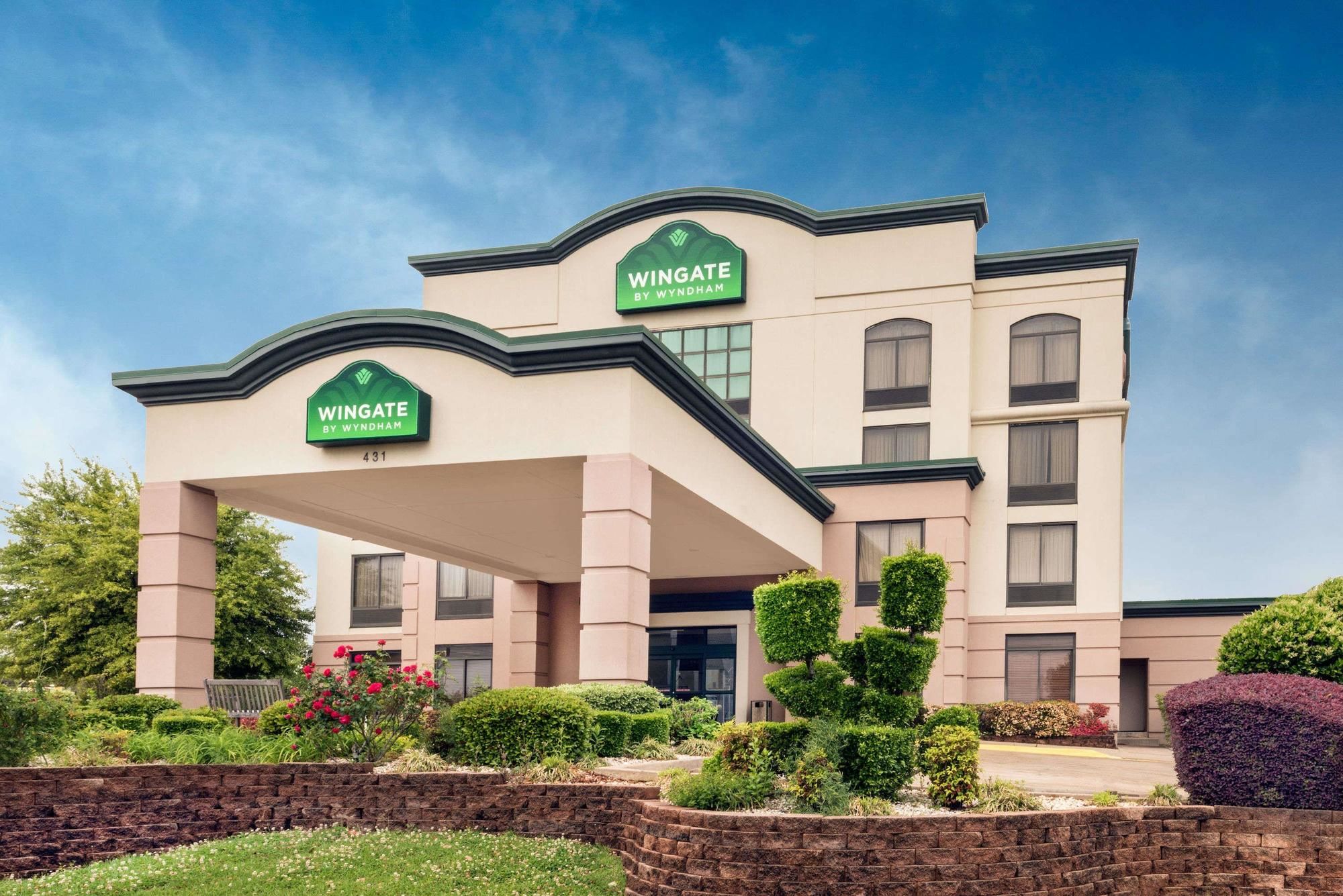 Holiday Inn Express and Suites Longview North in Longview!