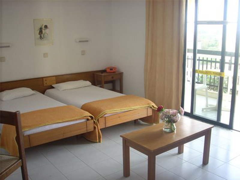 Margaret Studios And Apartments