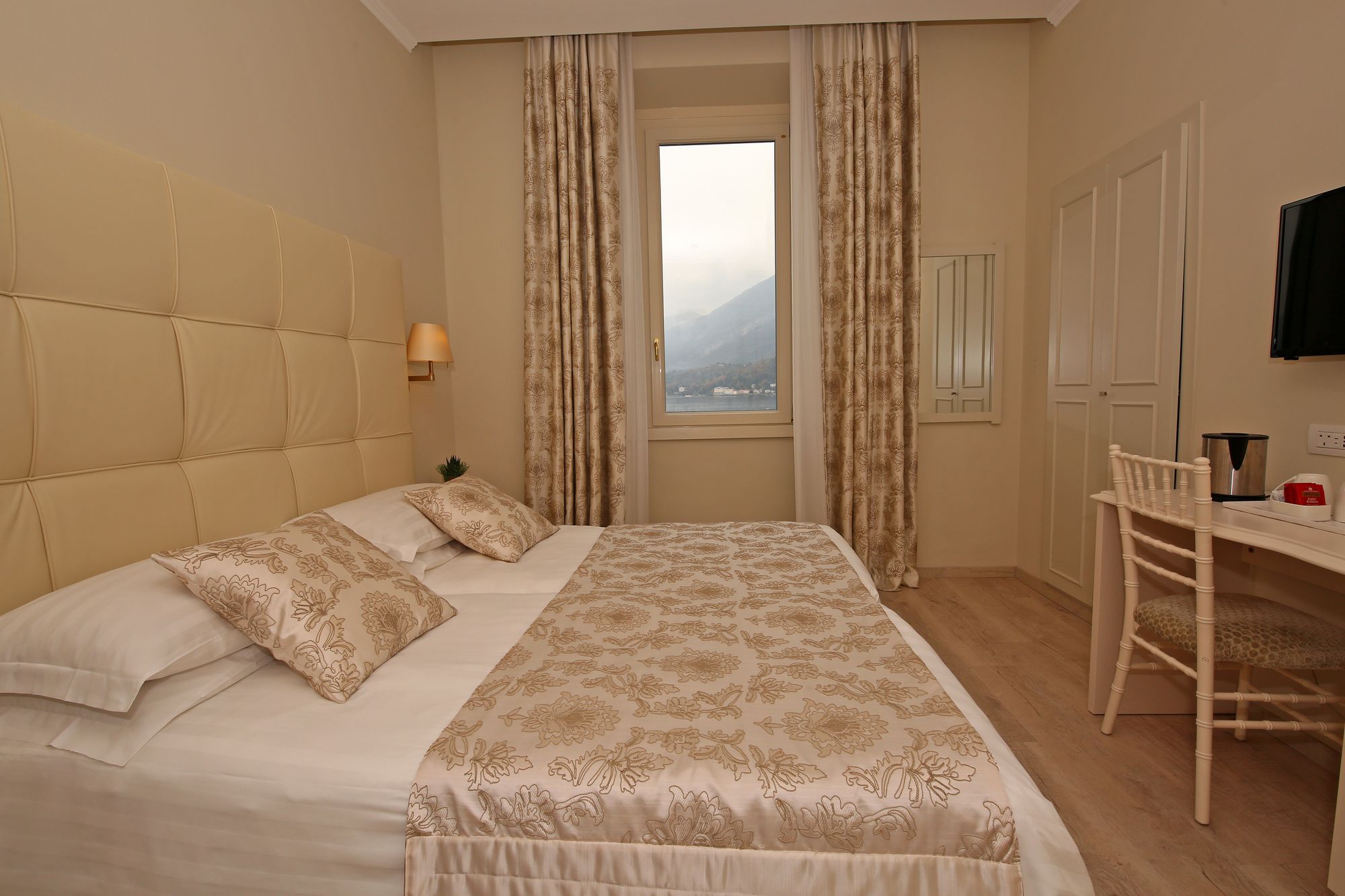 Du Lac Hotel
