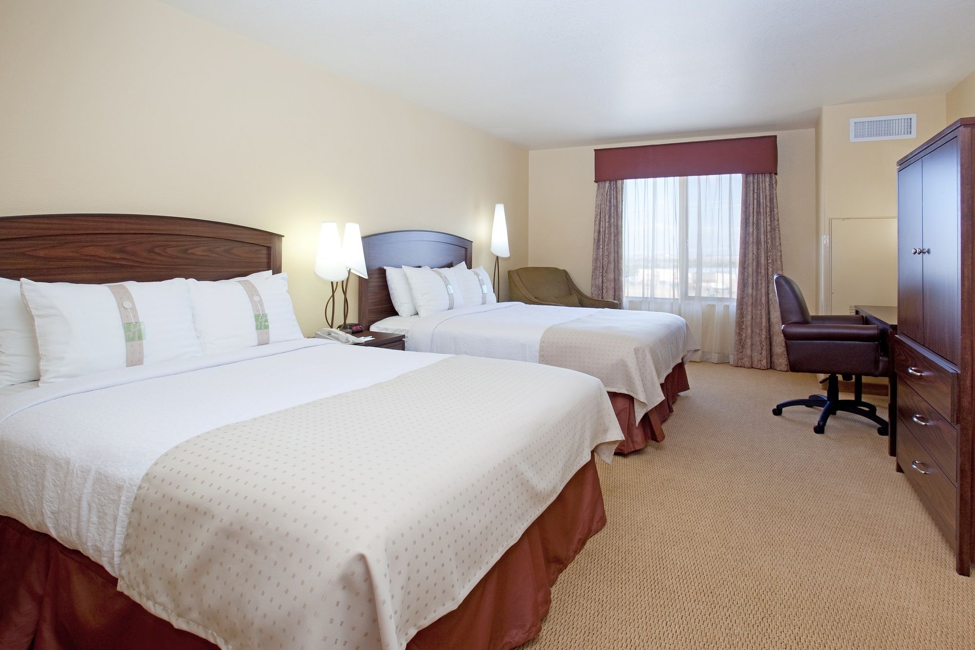 Holiday Inn Denver Parker E470 Parker Road in Centennial!