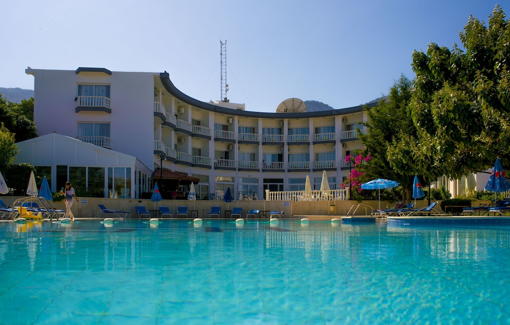 Sempati Hotel