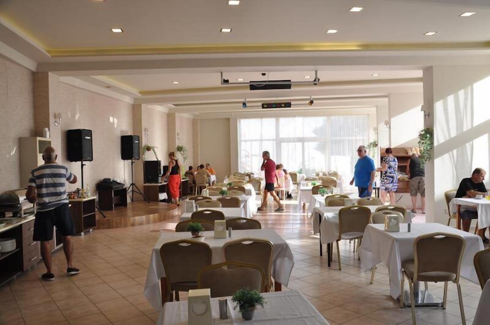 Sempati Hotel