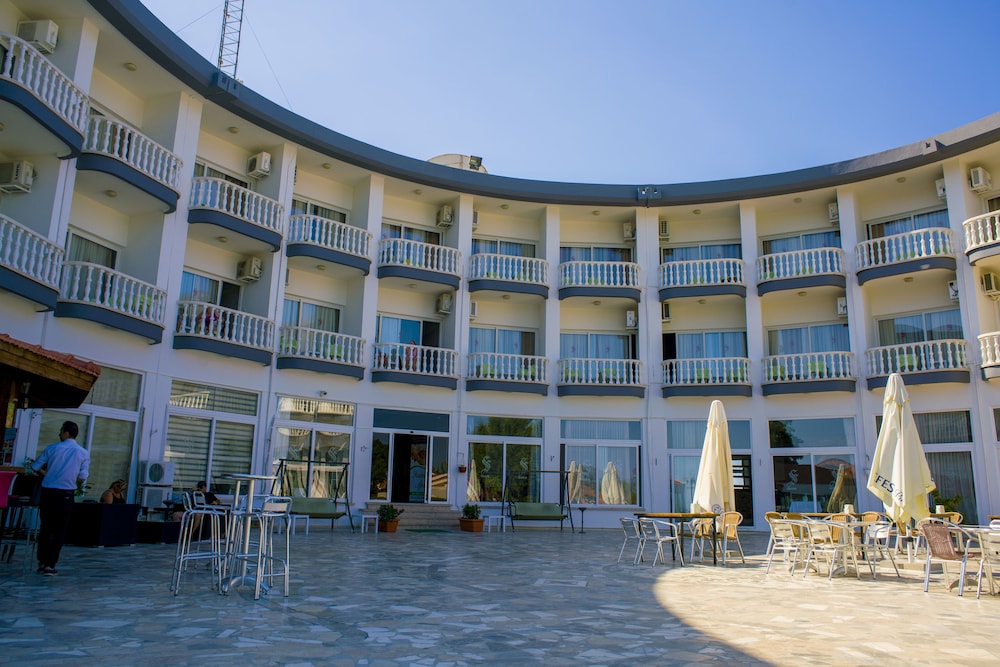 Sempati Hotel