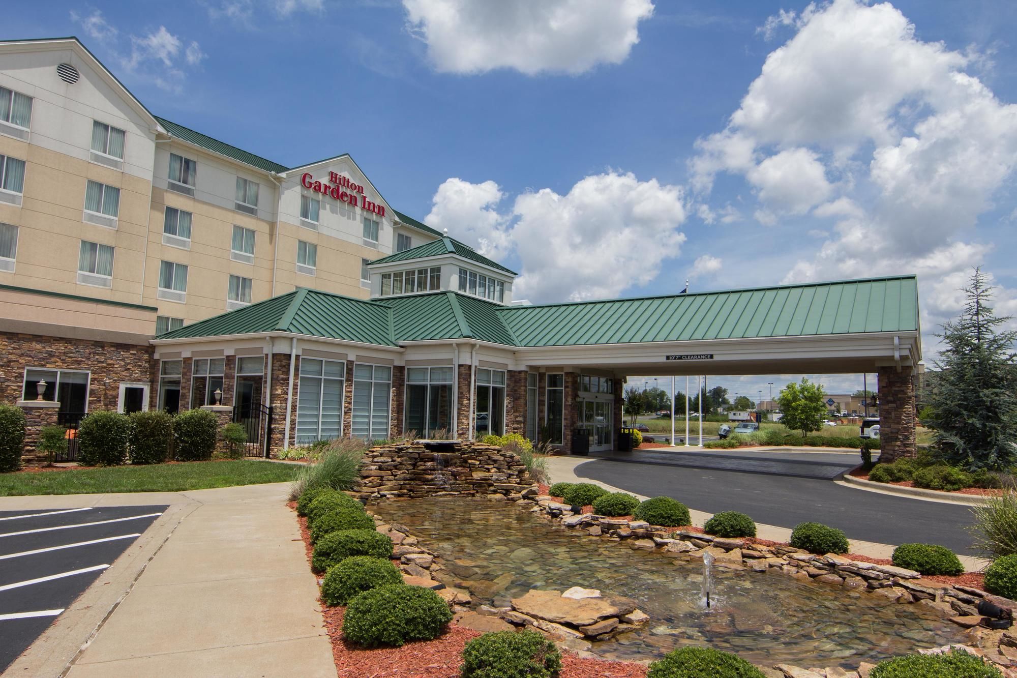 2 of the greenest hotels in Clarksville