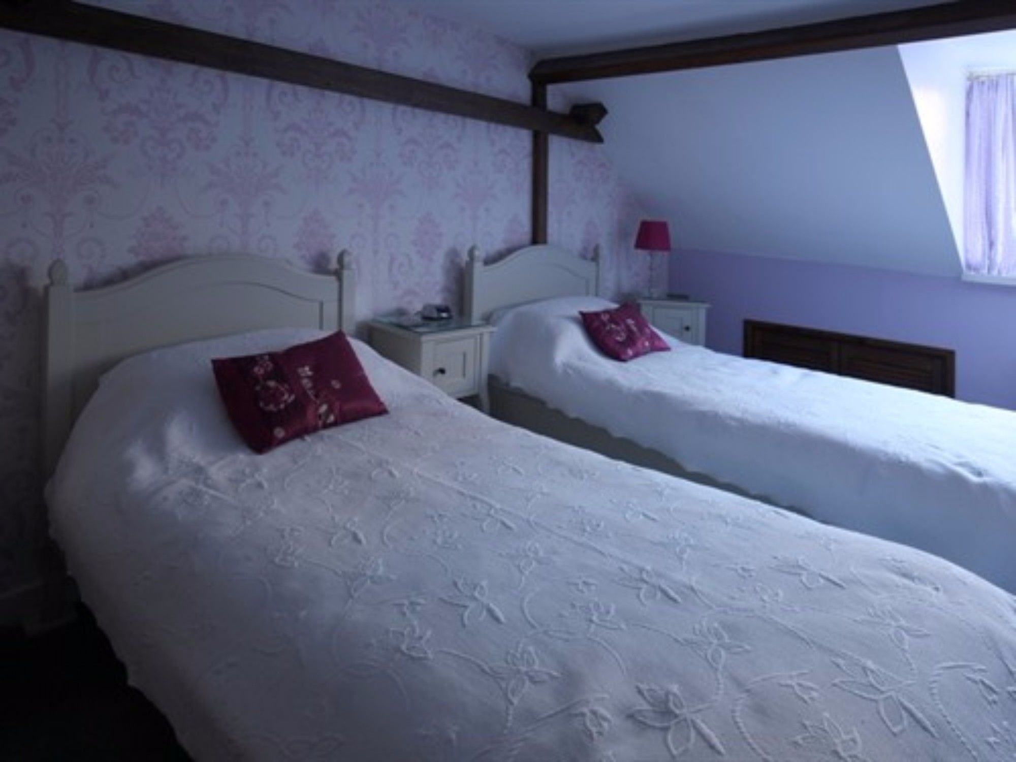 Hillside House - Guest House