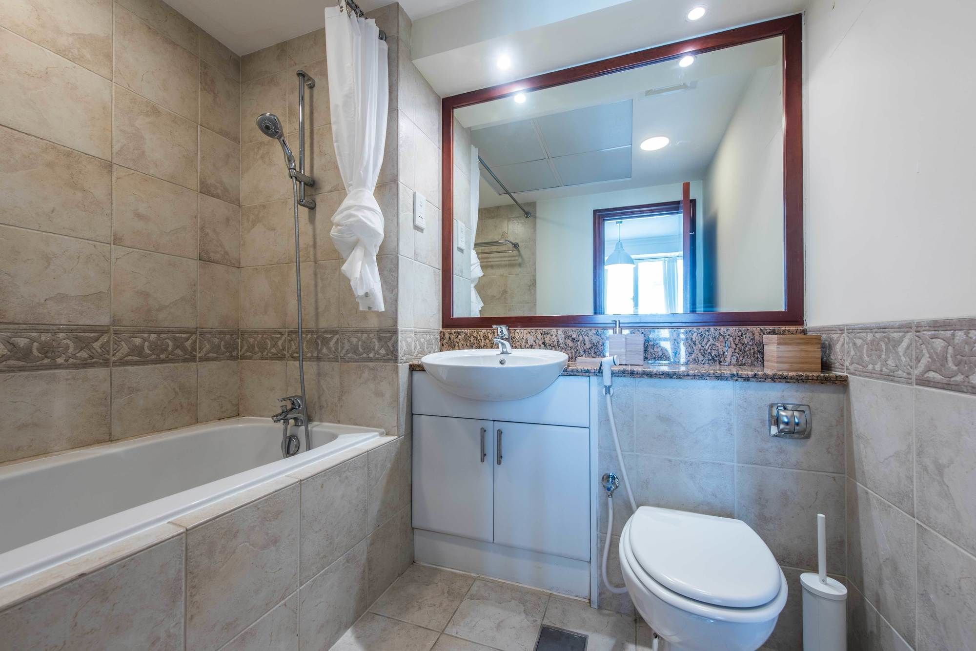 Al Murjan by Deluxe Holiday Homes