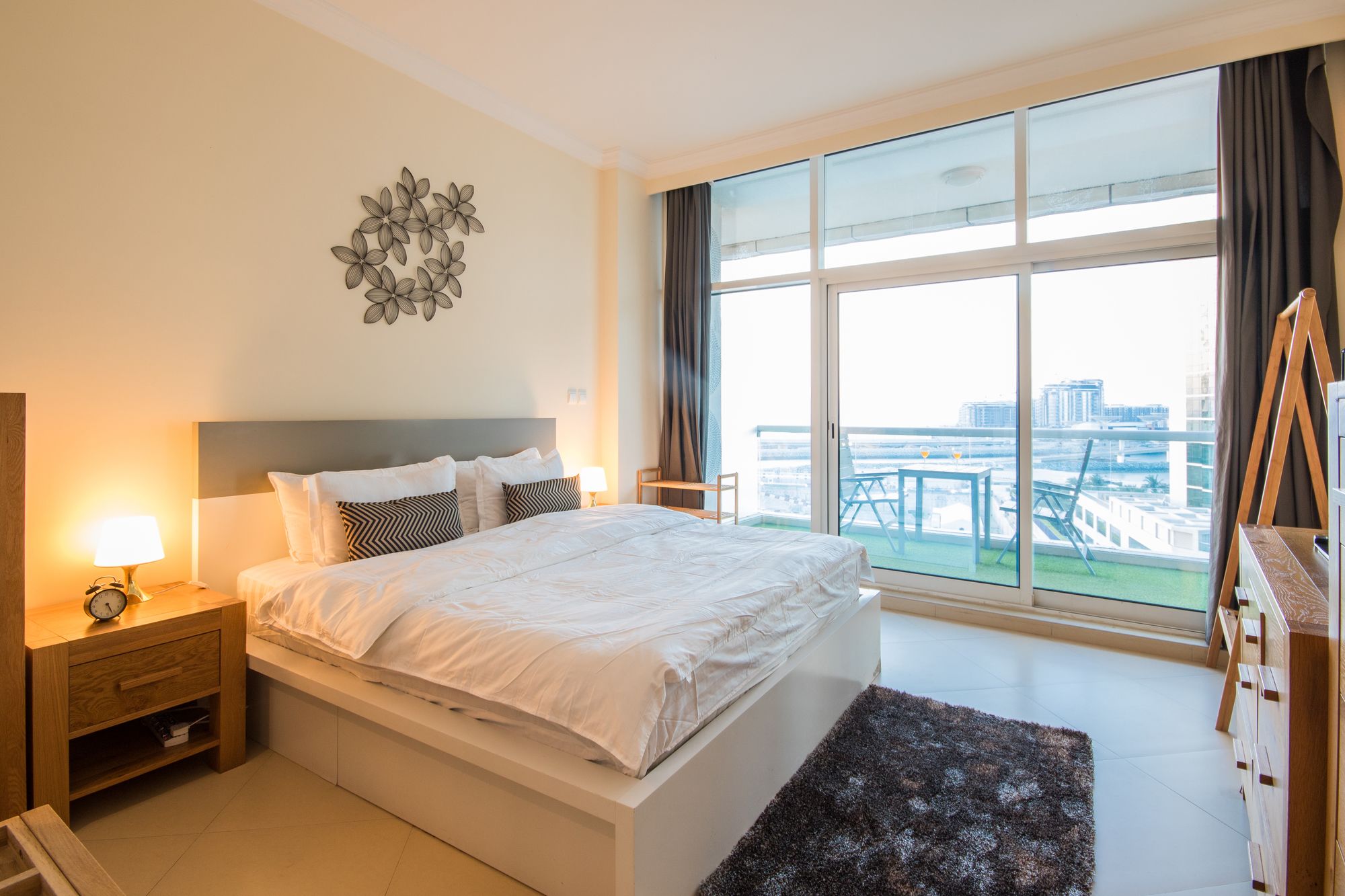 Nice JBR Beach Apartment with Dream Sea View