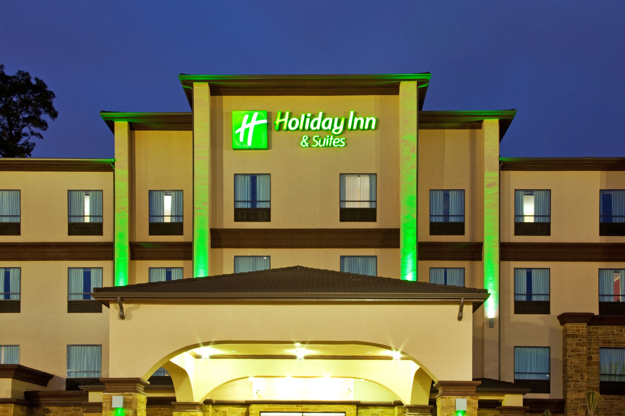 Holiday Inn Hotel and Suites Lake Charles South in Lake Charles!