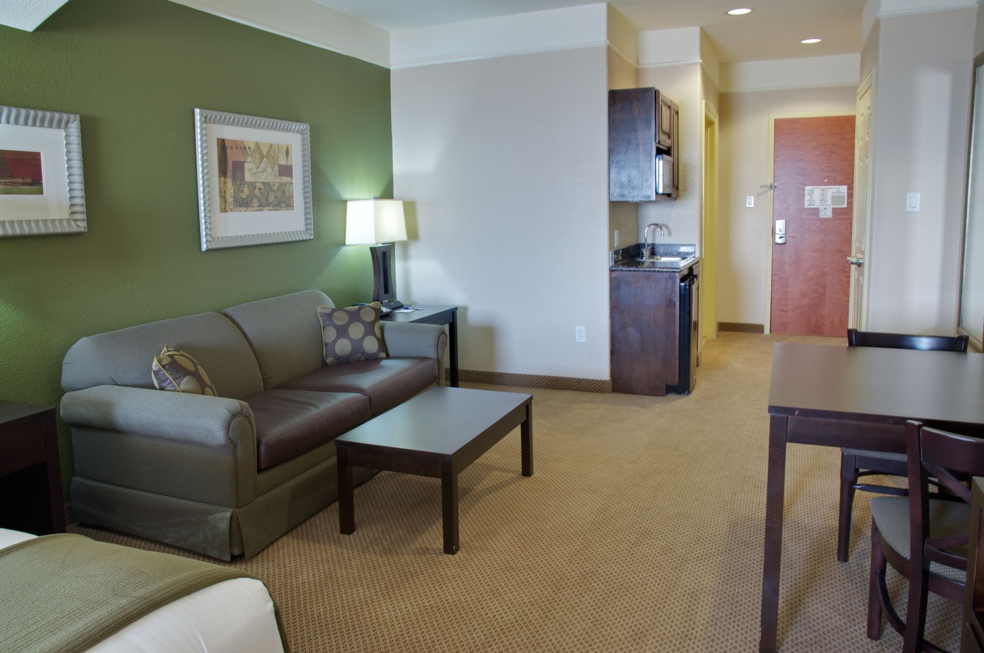 Holiday Inn Express Hotel & Suites Galveston West-Seawall in Texas City!