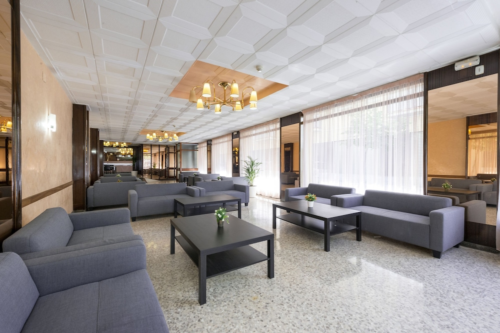 Marisol Hotel