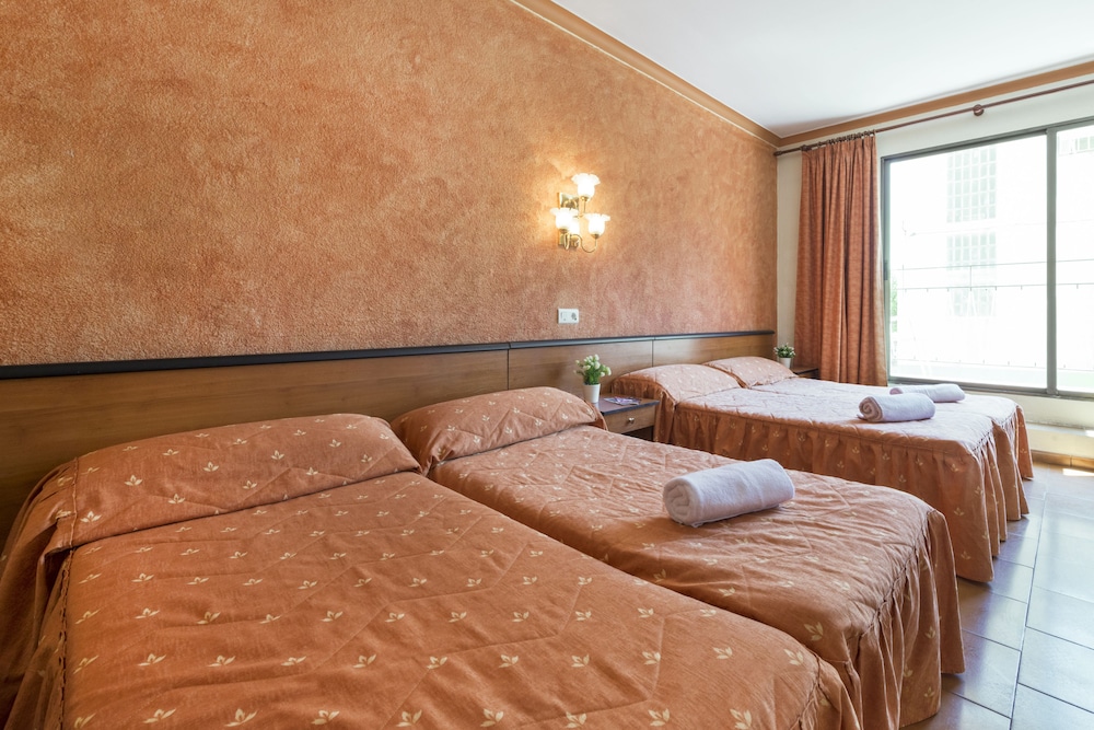 Marisol Hotel