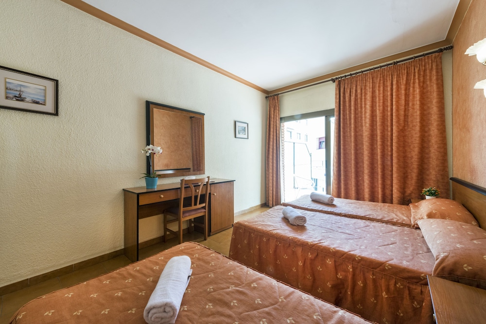Marisol Hotel