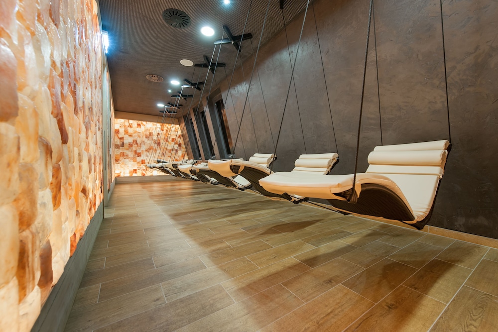 Aqua Dome (Tirol Therme)