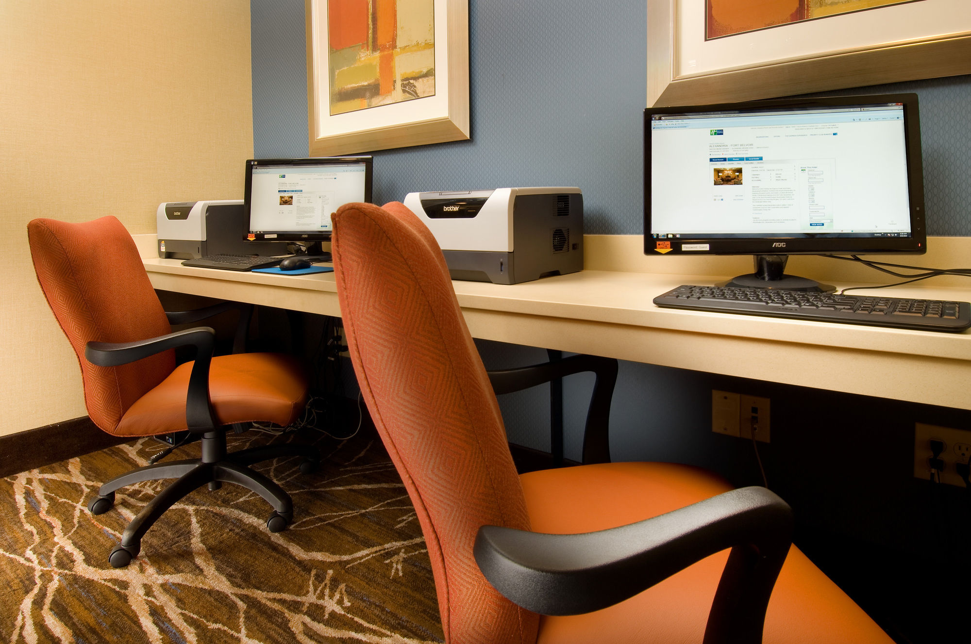 Holiday Inn Express & Suites Alexandria - Fort Belvoir in Alexandria!