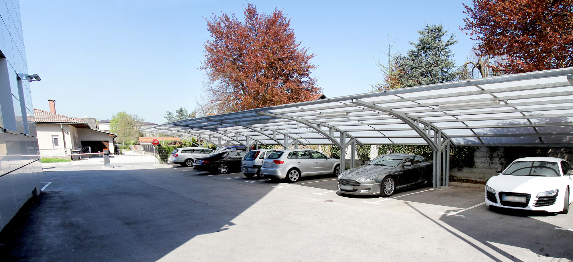 Gloria Hotel (ex. Birokrat Hotel)