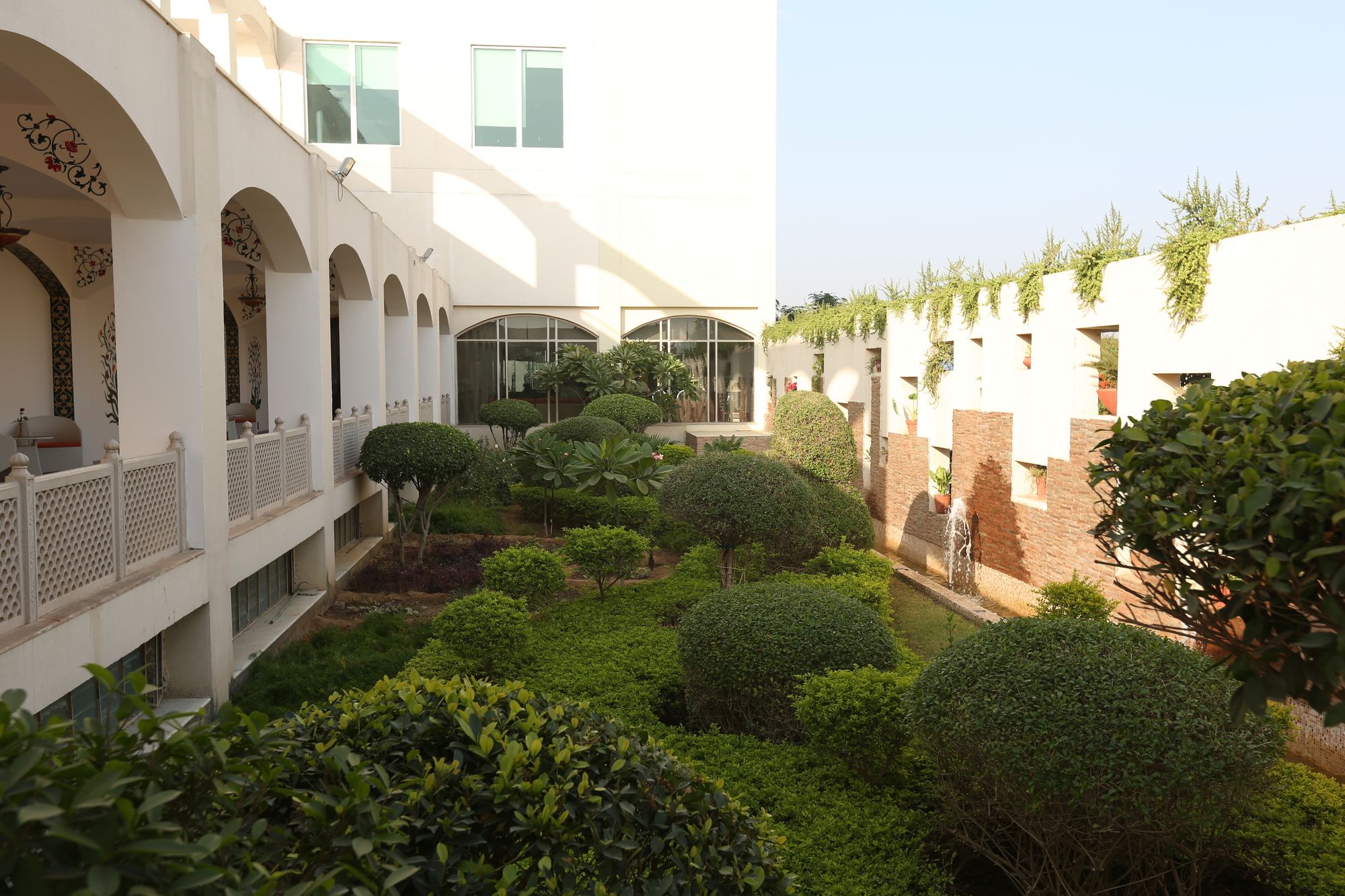 Jaipur Greens Hotel
