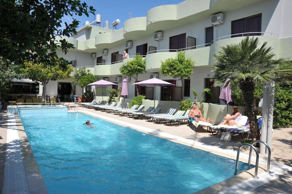 Anseli Hotel Apartments And Studios
