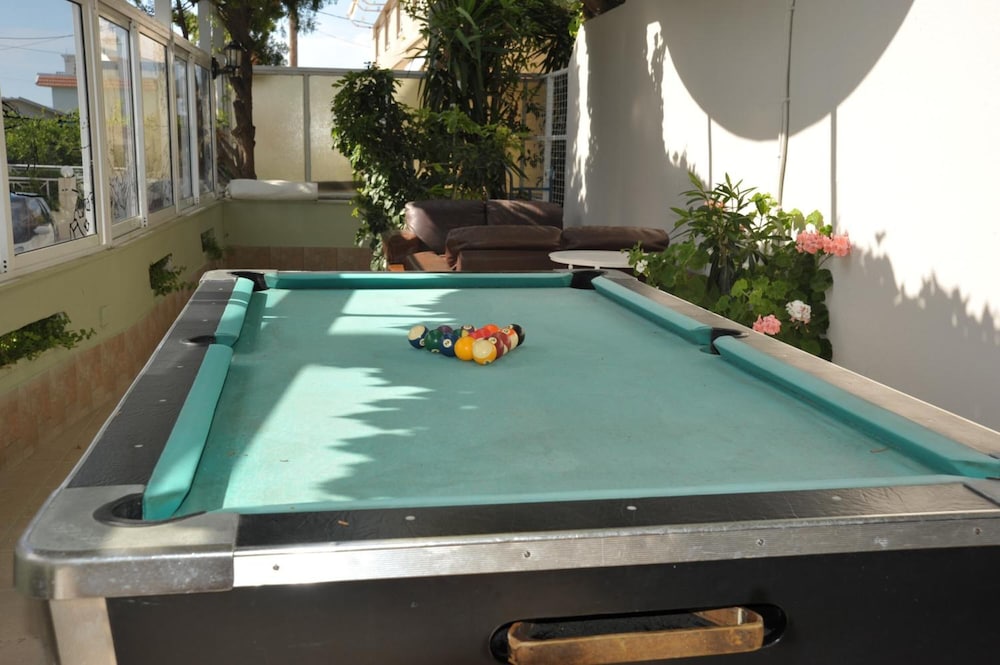 Anseli Hotel Apartments And Studios