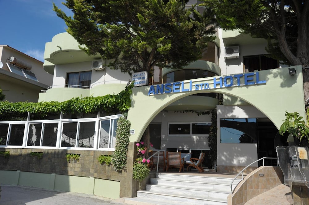 Anseli Hotel Apartments And Studios