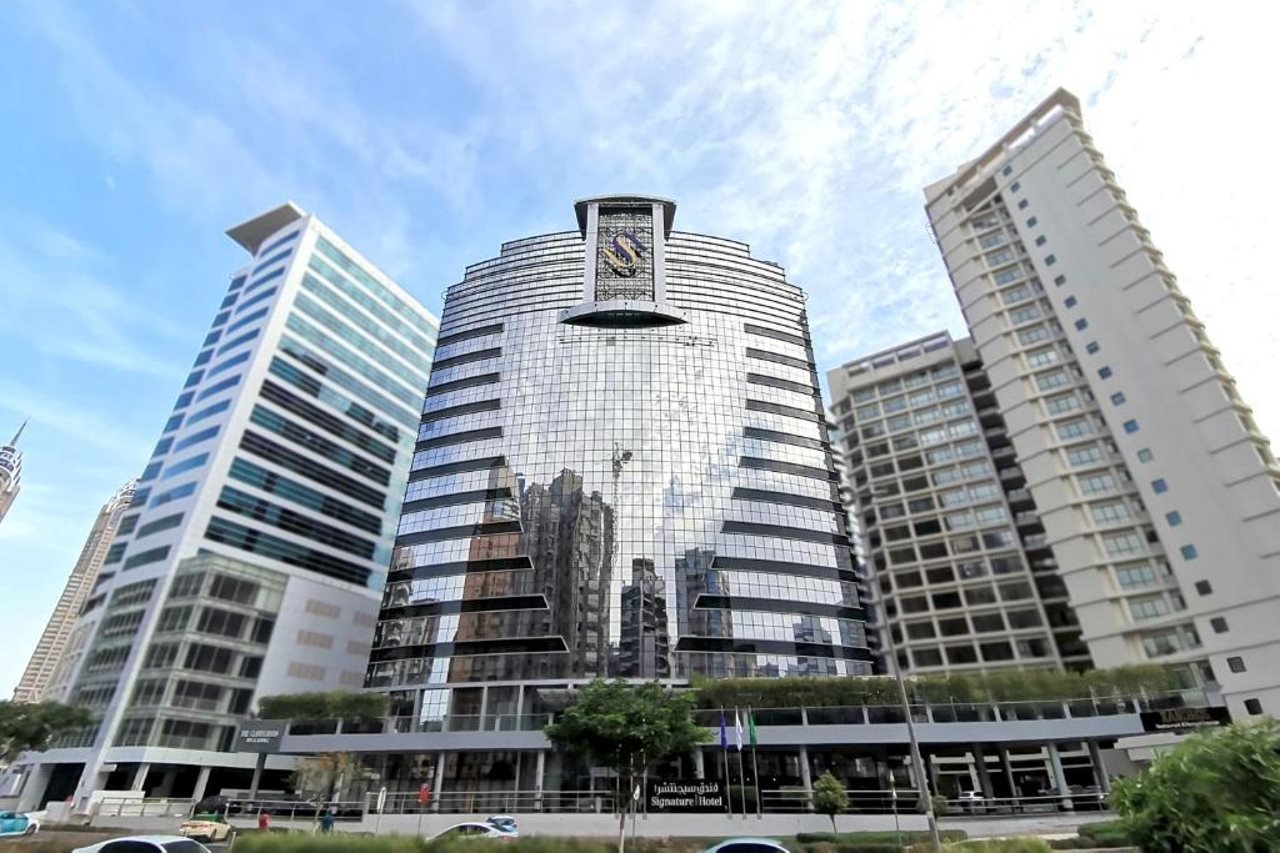 Signature 1 Hotel Tecom