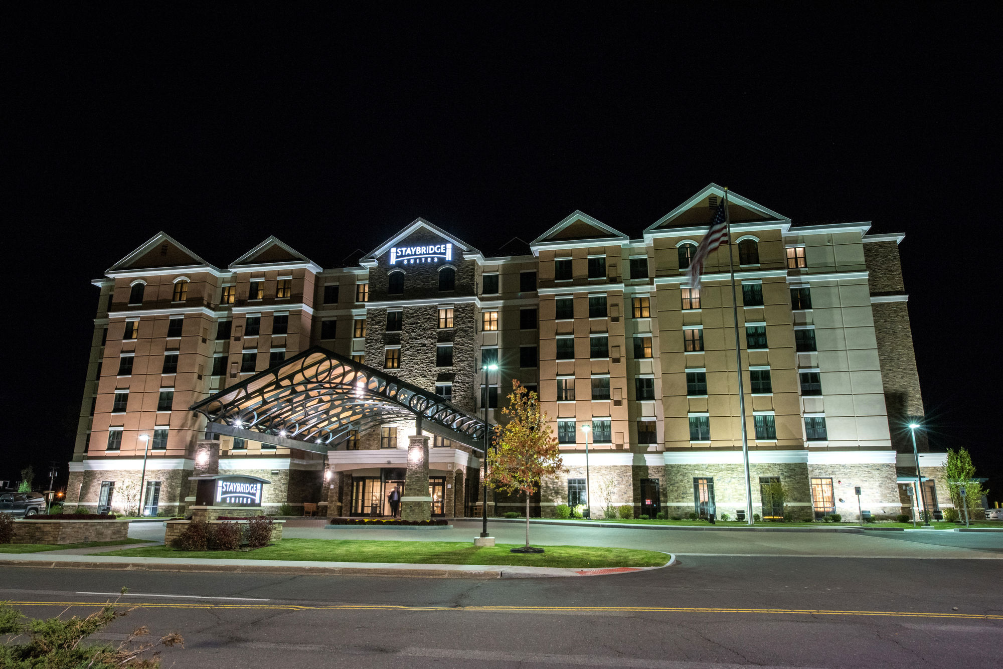 Staybridge Suites Albany Wolf Rd-Colonie Center in Albany!