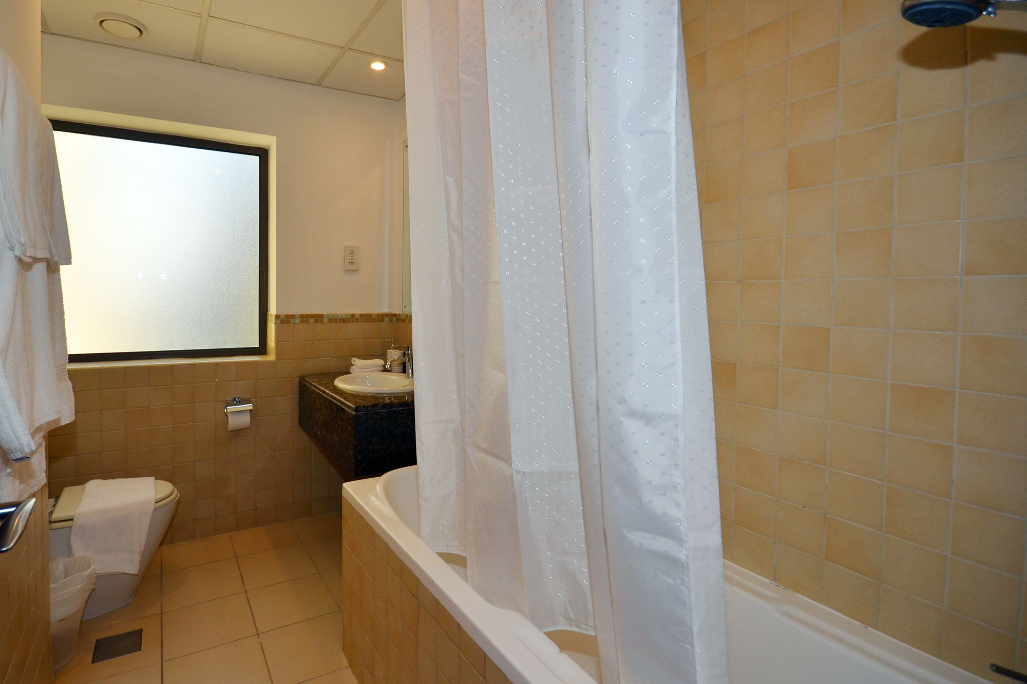 Vacation Holiday Homes - Jumeirah Beach Residences