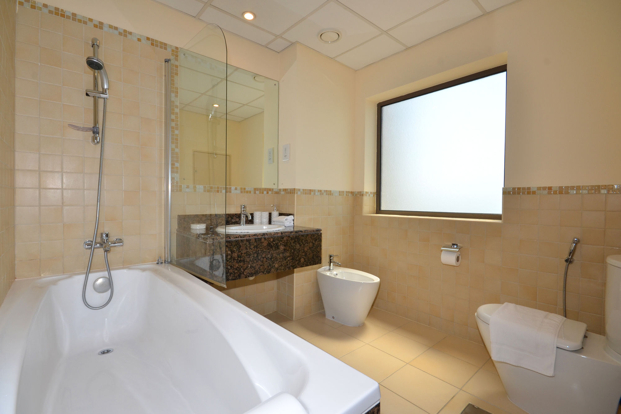 Vacation Holiday Homes - Jumeirah Beach Residences