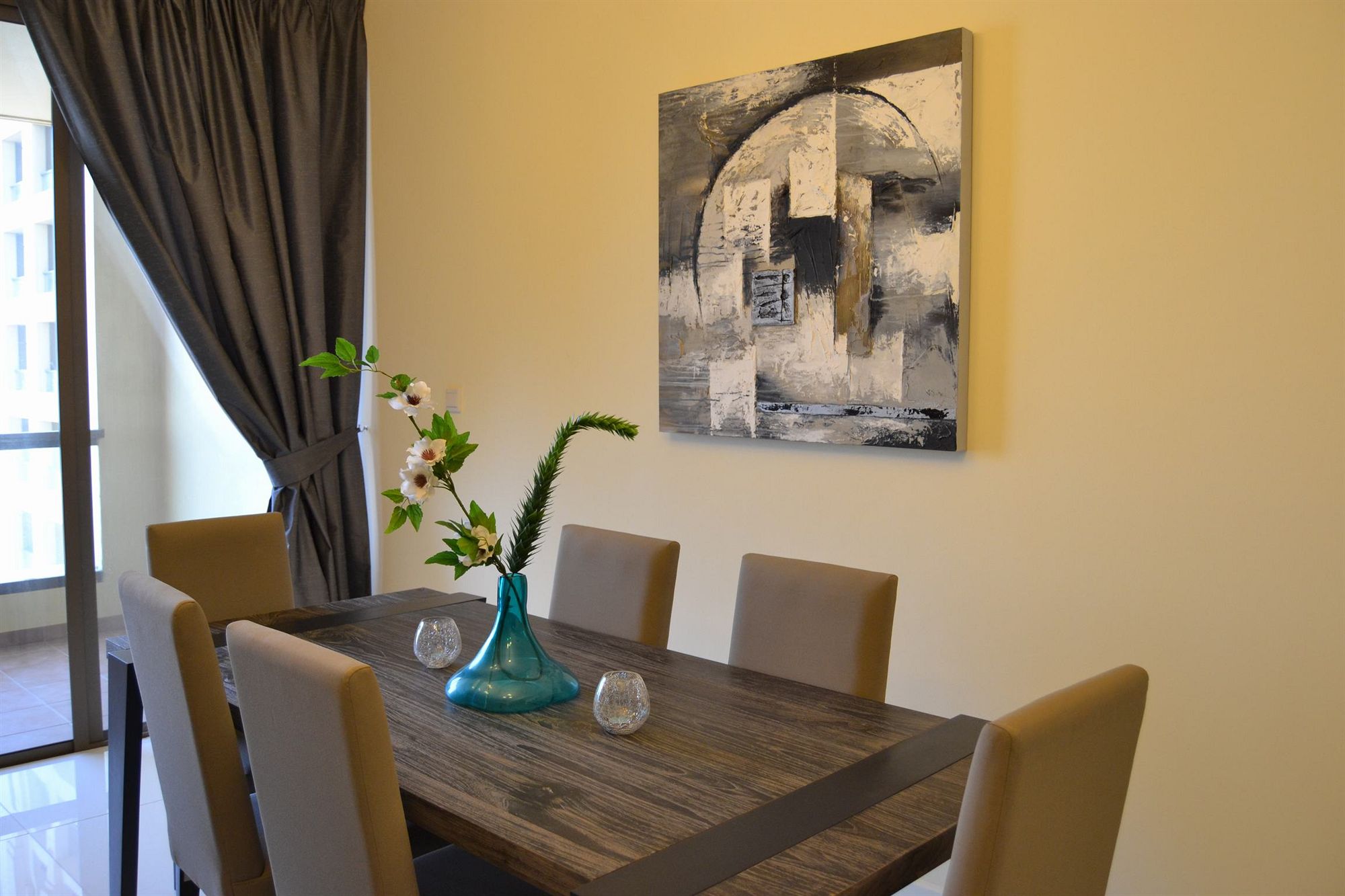 Vacation Holiday Homes - Jumeirah Beach Residences