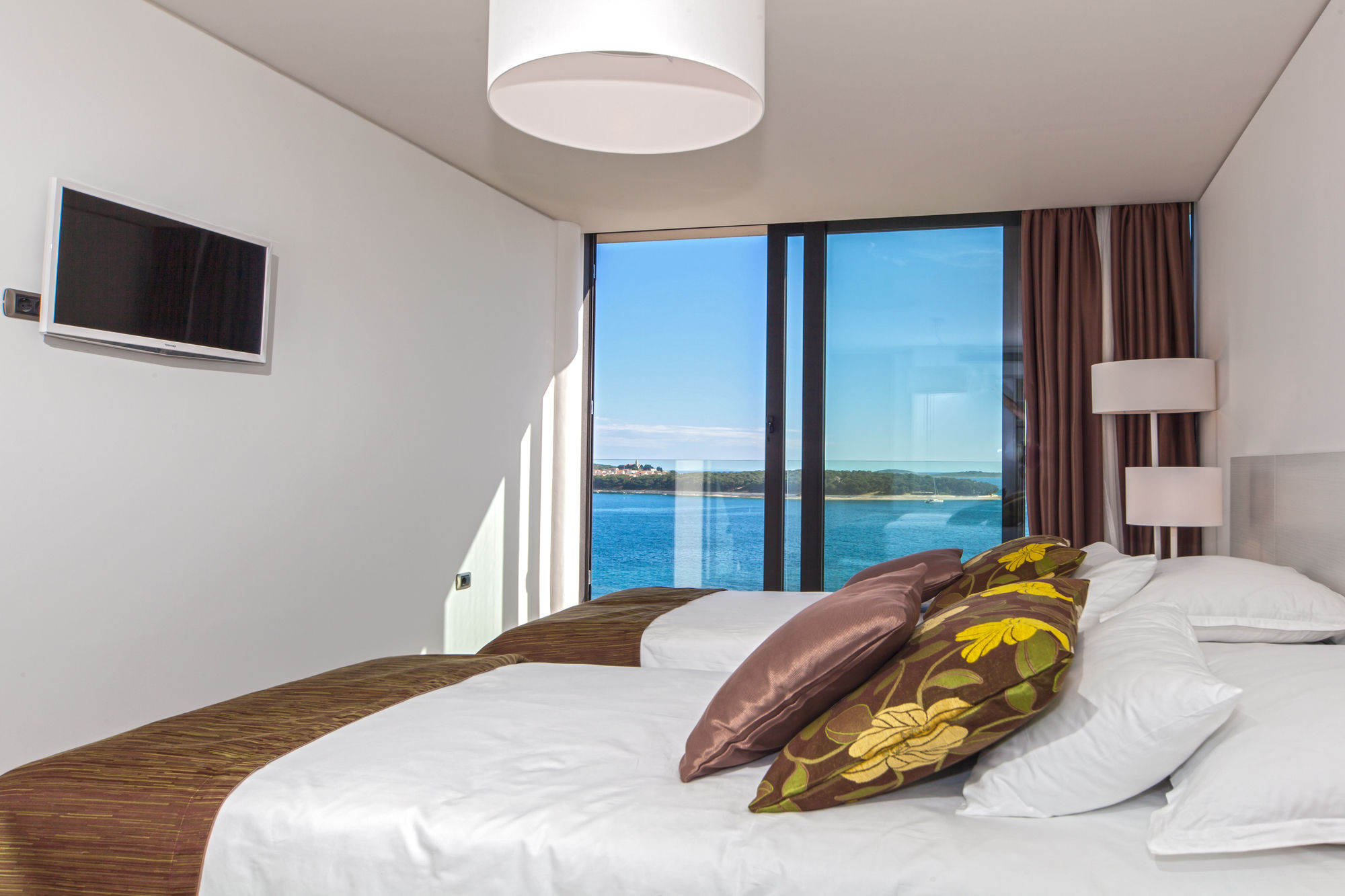 Golden Rays apartments