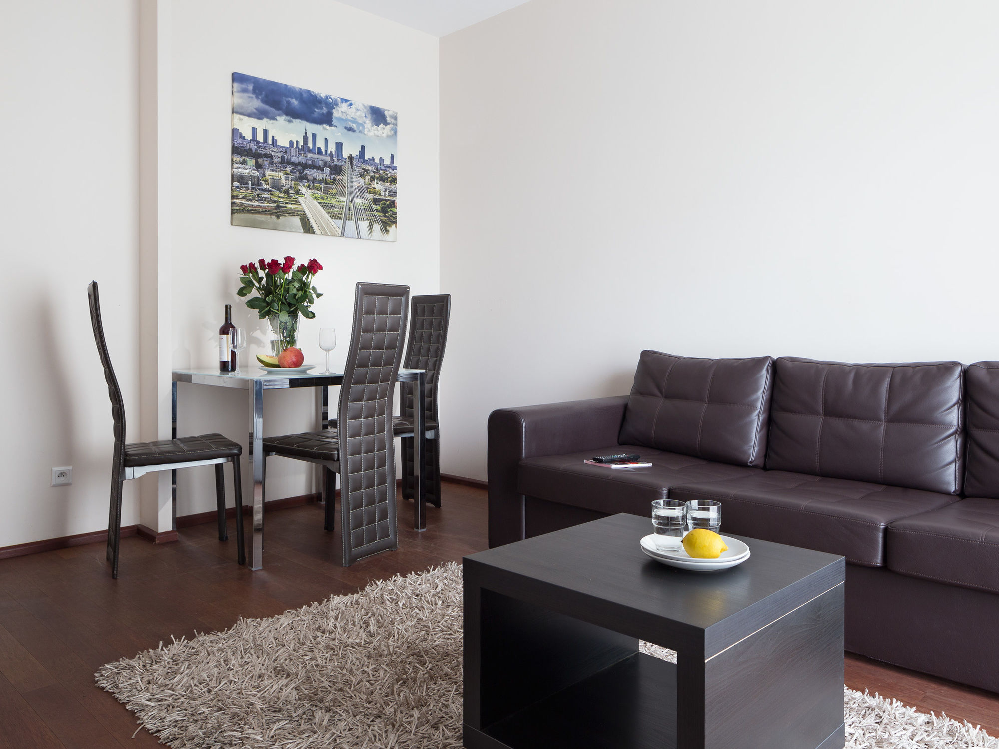 Chopin Apartments Platinum Towers
