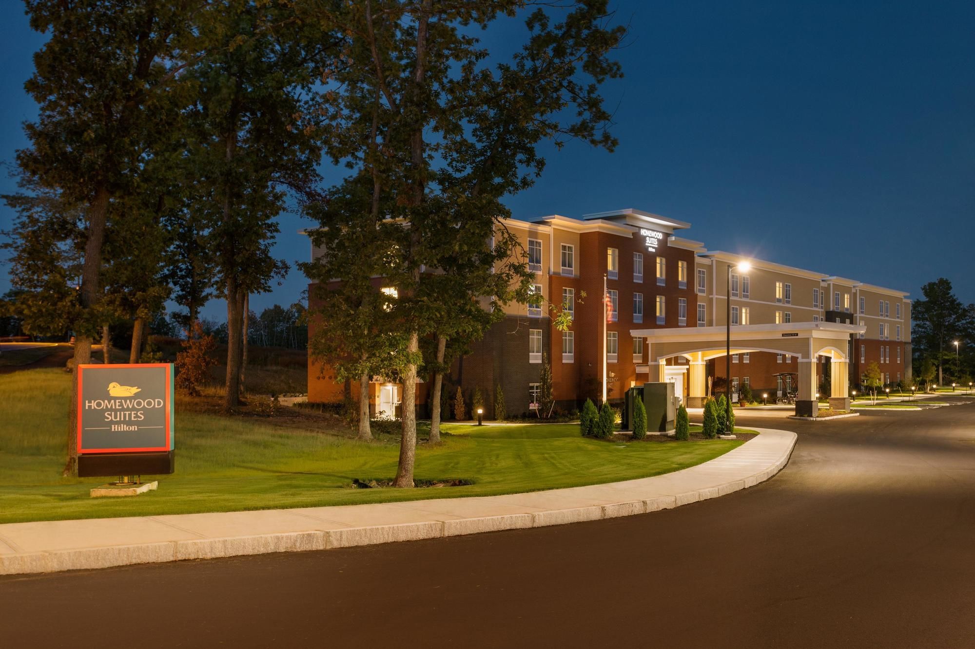 Homewood Suites by Hilton Gateway Hills Nashua in Nashua!