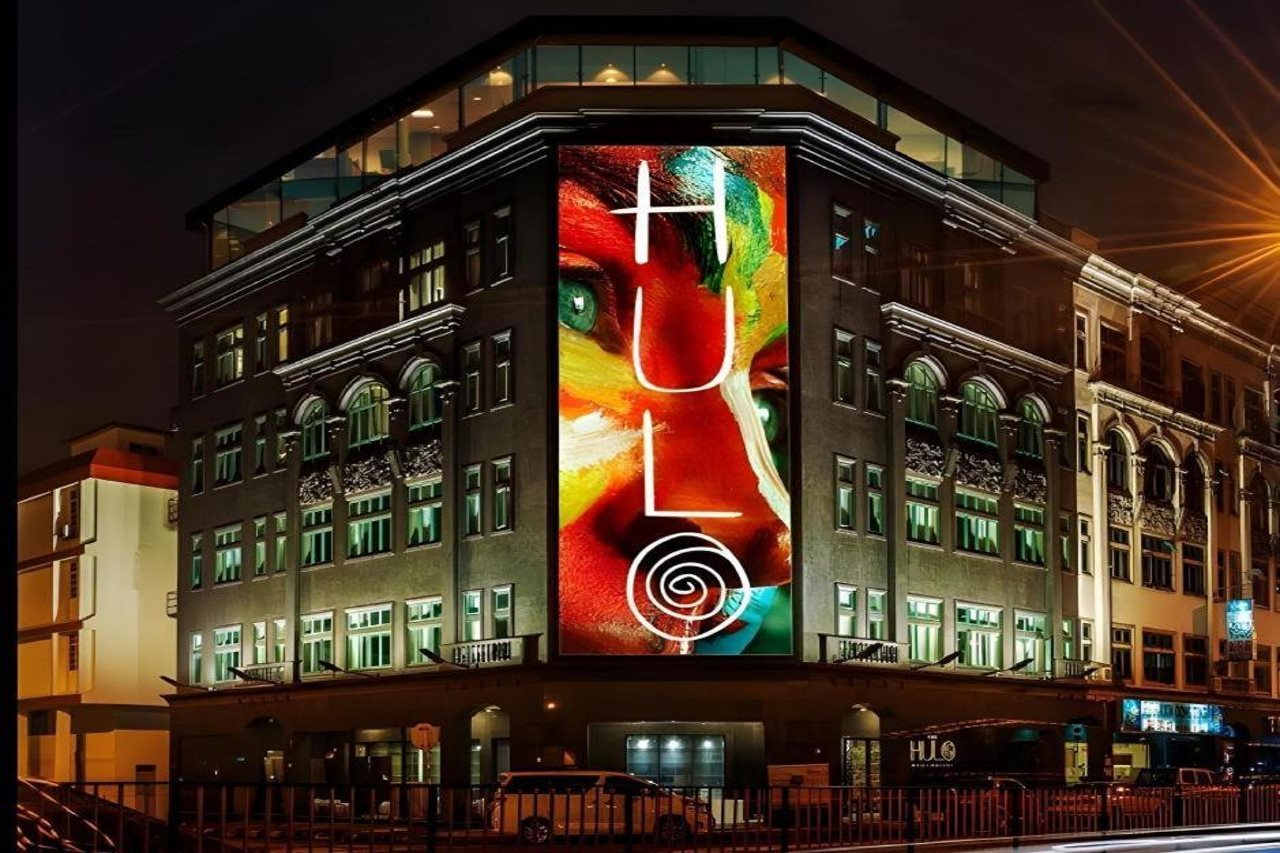 The Hulo Hotel & Gallery