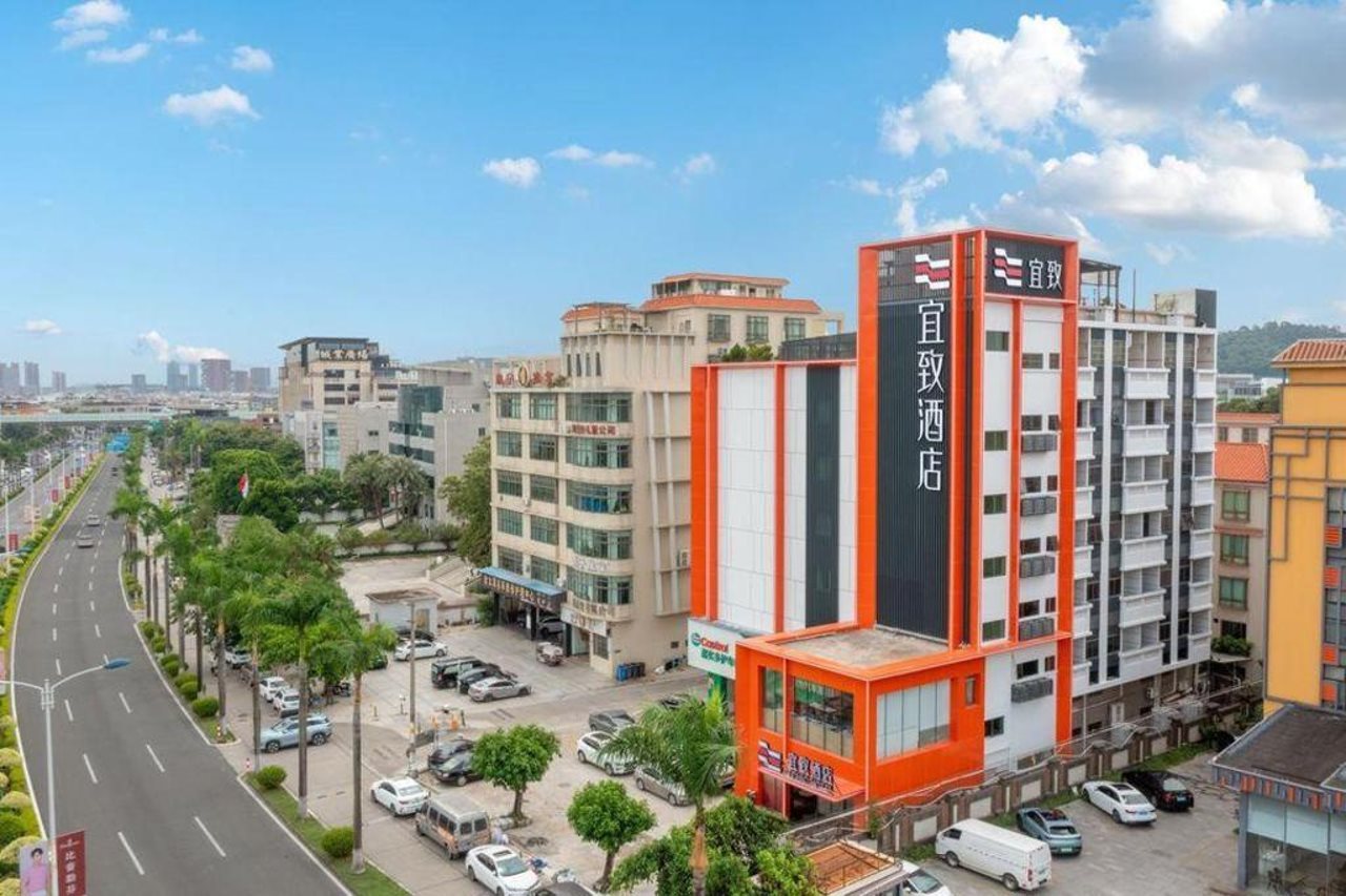 ECHIC HL (Cultural Plaza Store, Changlong South Village, Panyu, Guangzhou)